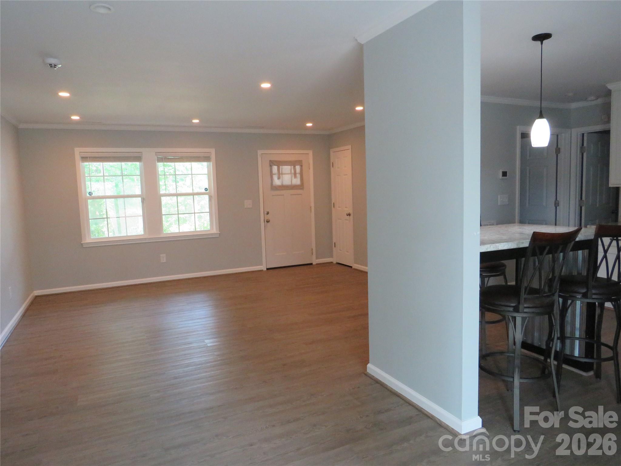 118 Tallyhoe Street — Forest City