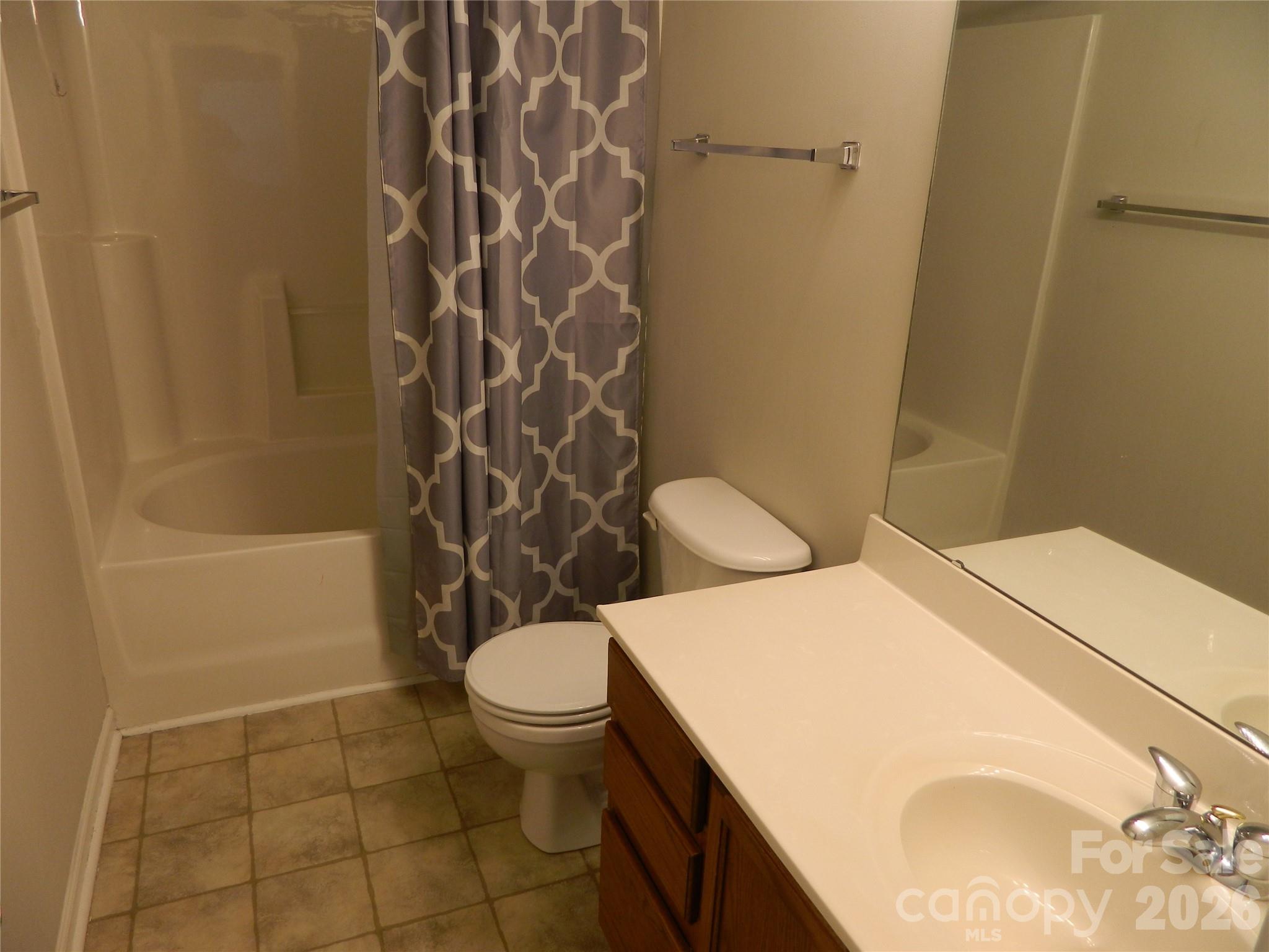 223 Linkside Court SE — Lenoir