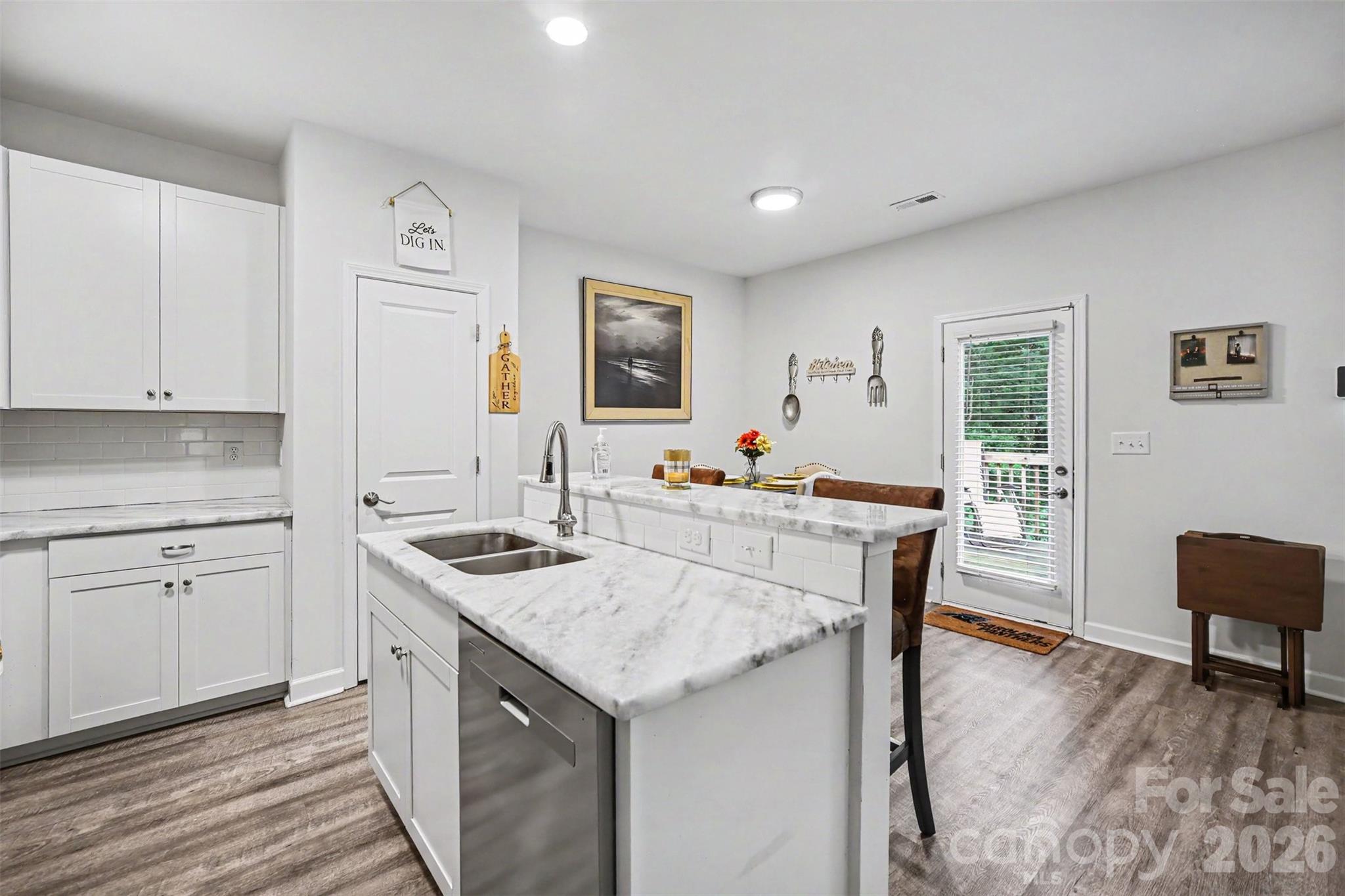 2703 S Calvary Street — Gastonia