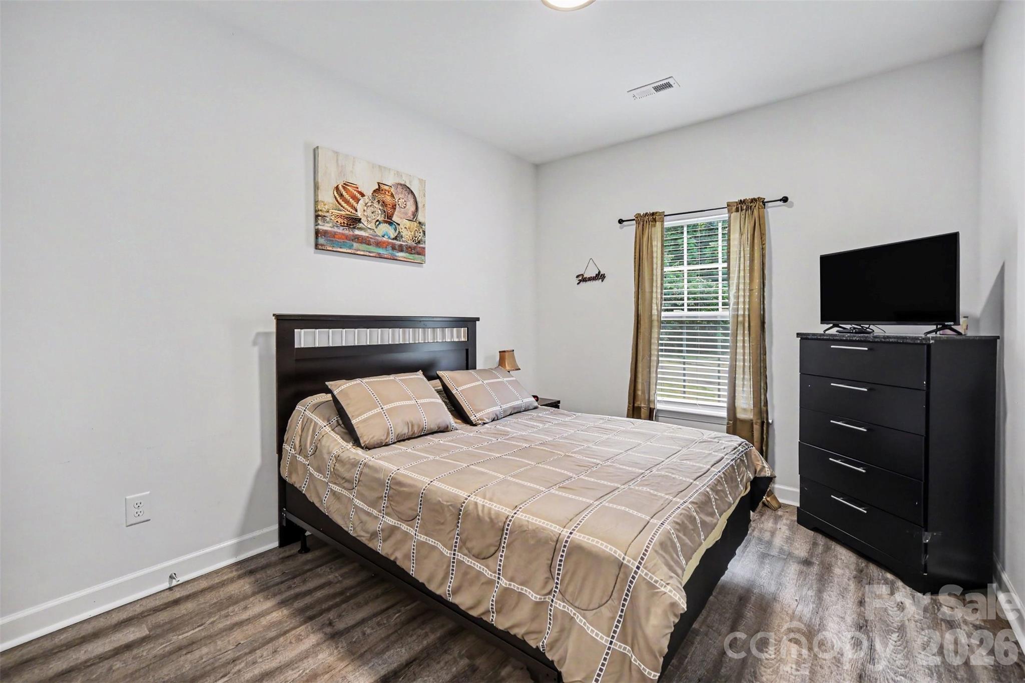 2703 S Calvary Street — Gastonia