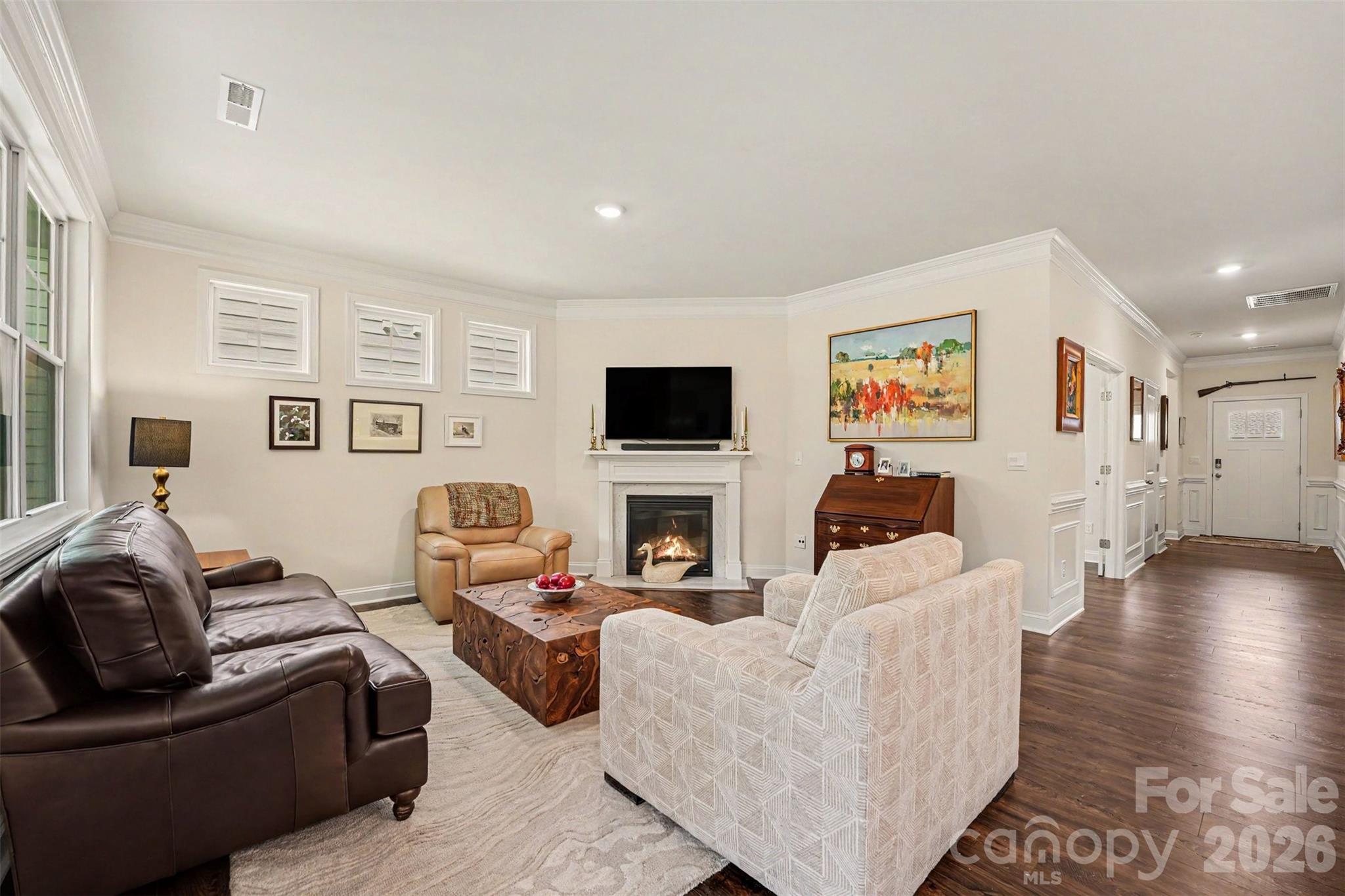 5043 Antebellum Drive — Iron Station