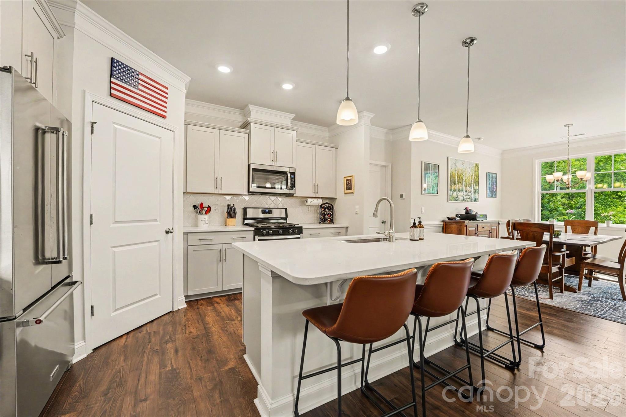 5043 Antebellum Drive — Iron Station