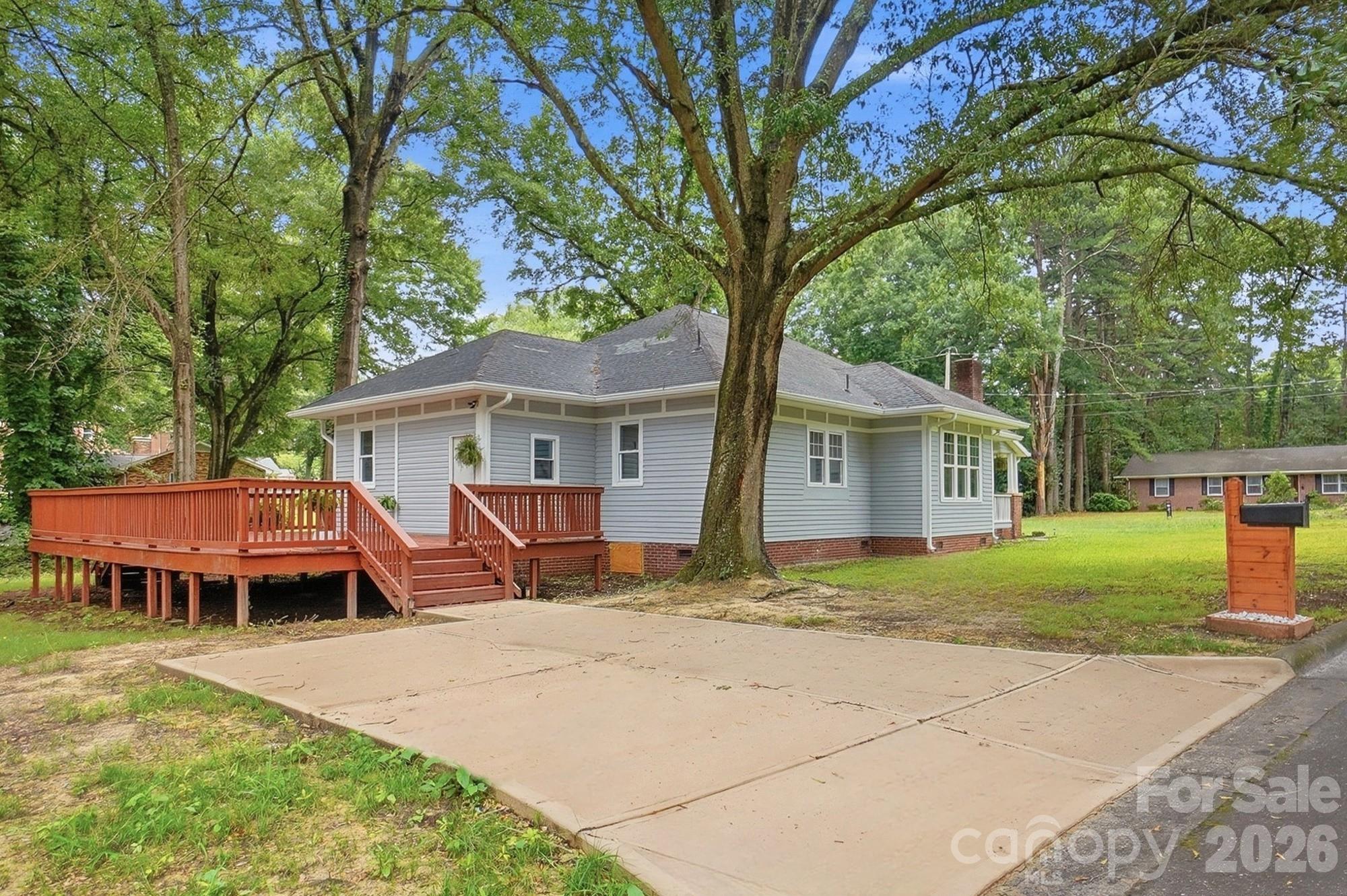 606 Townsend Avenue — Gastonia