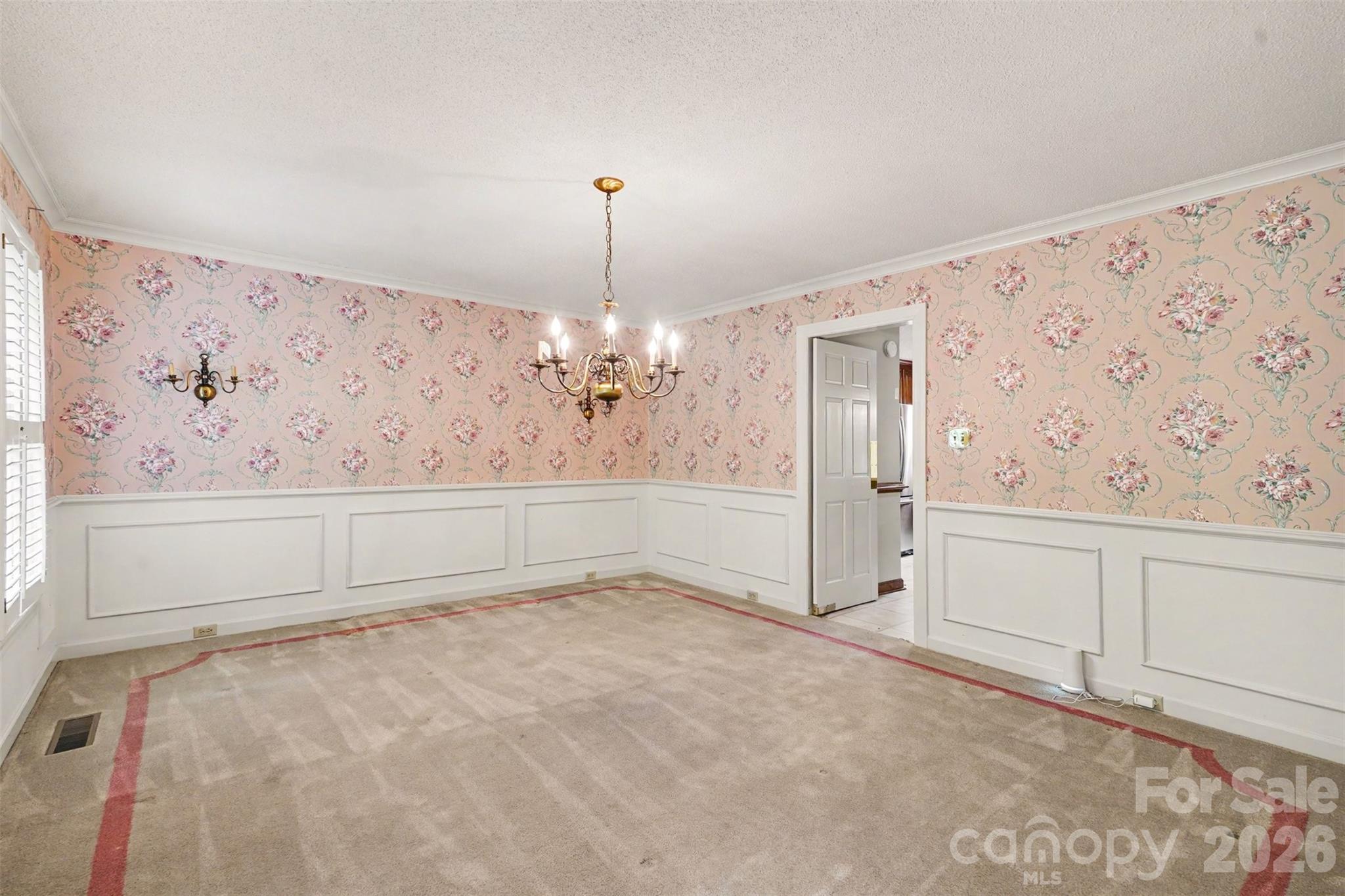 215 Chedworth Court — Concord