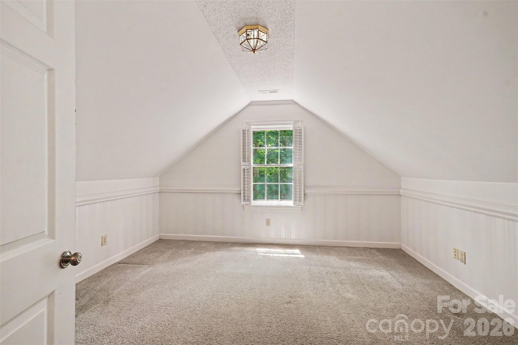 215 Chedworth Court — Concord