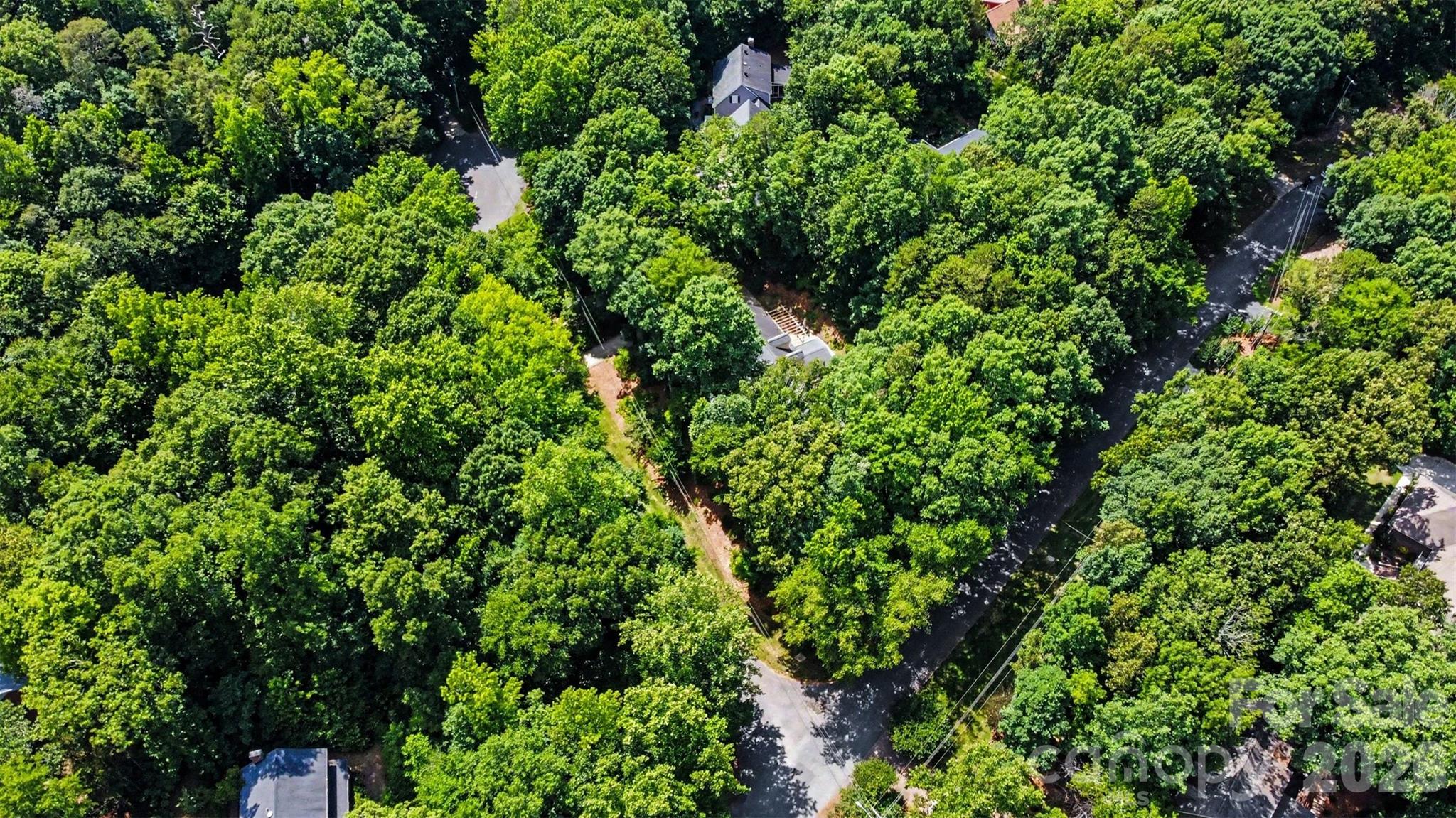 215 Chedworth Court — Concord