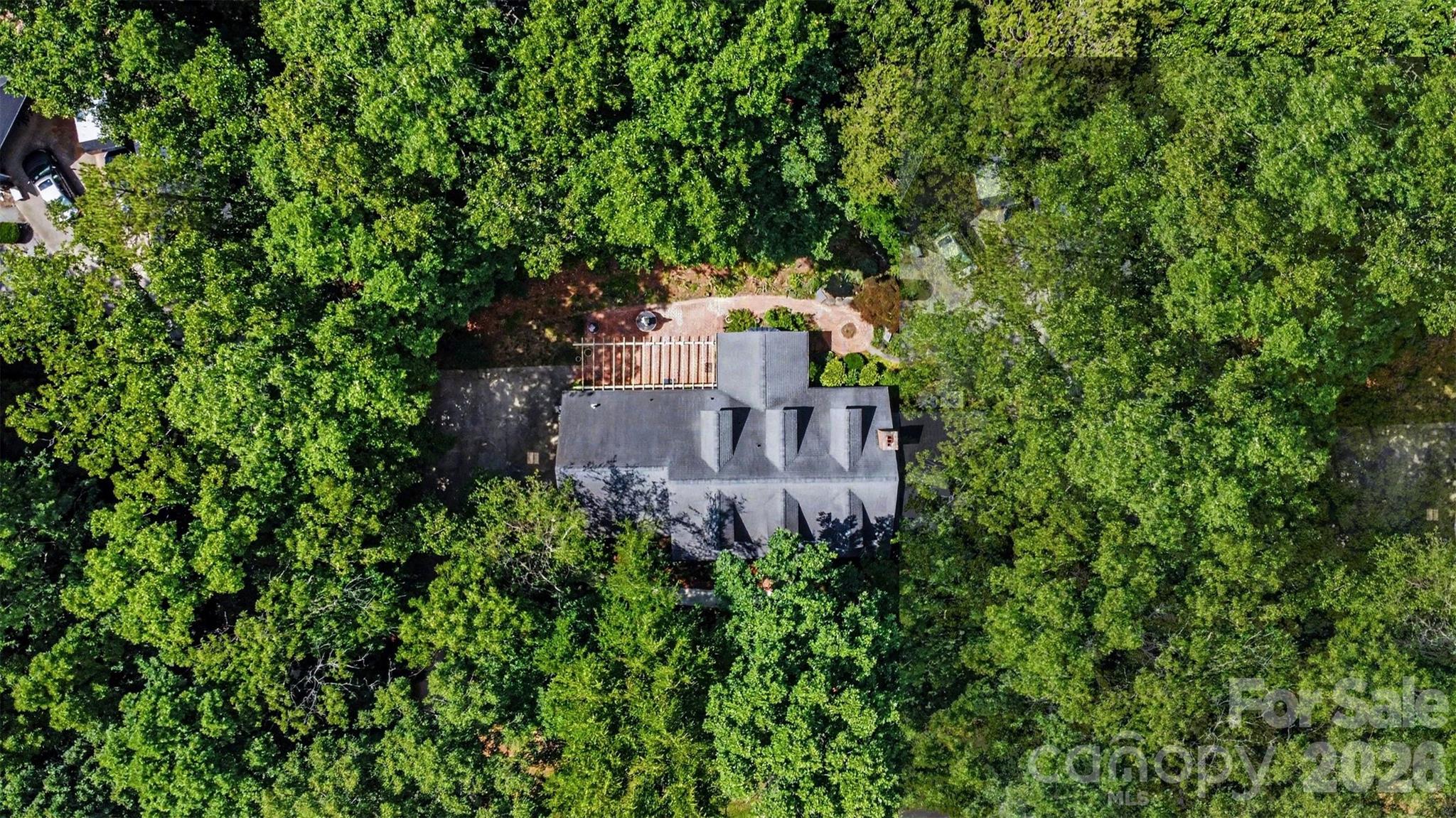 215 Chedworth Court — Concord
