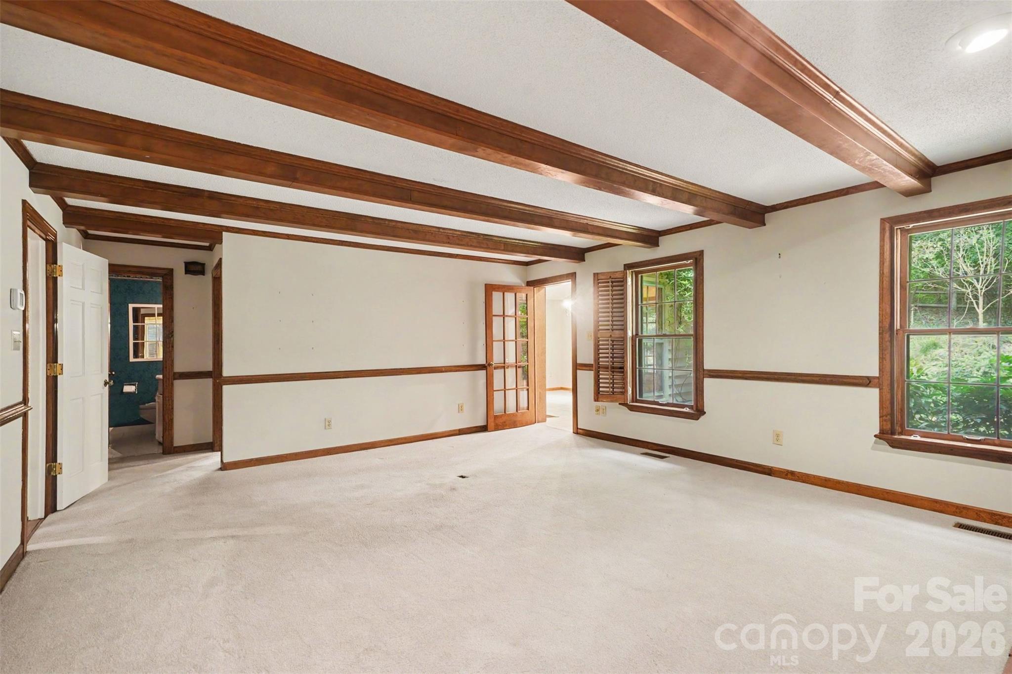 215 Chedworth Court — Concord