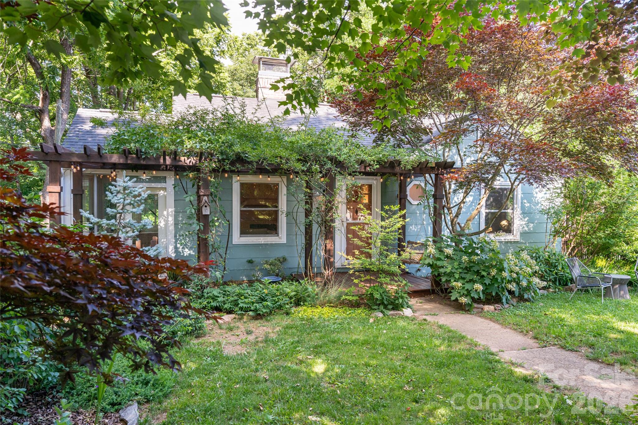 182 Brevard Road — Asheville