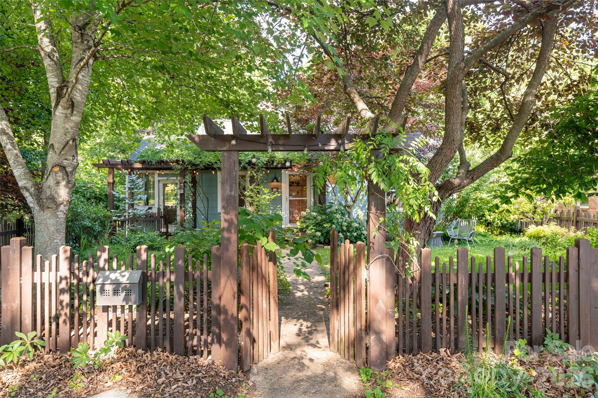 182 Brevard Road — Asheville