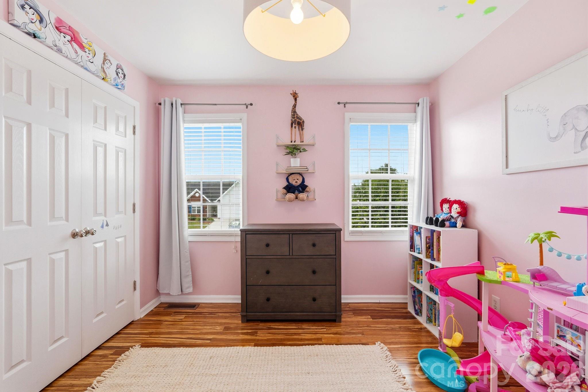 322 Sailway Road — Winston Salem
