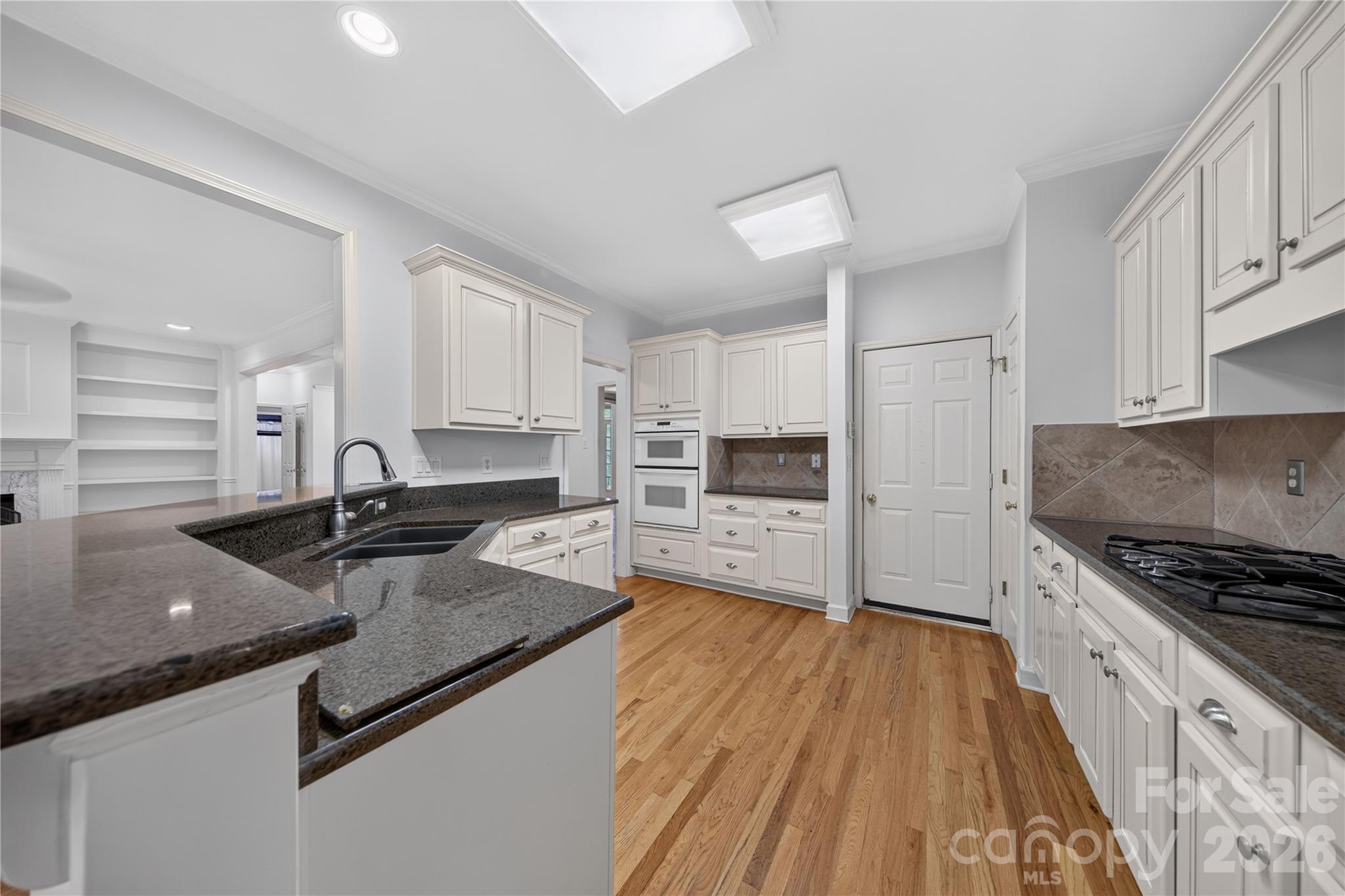 2615 Providence Hills Drive — Matthews