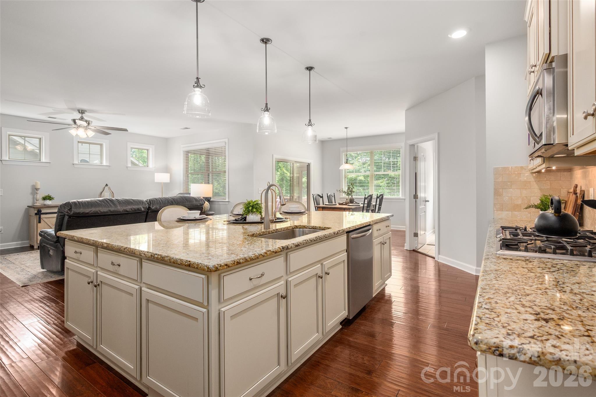 1809 Trading Path Lane — Waxhaw