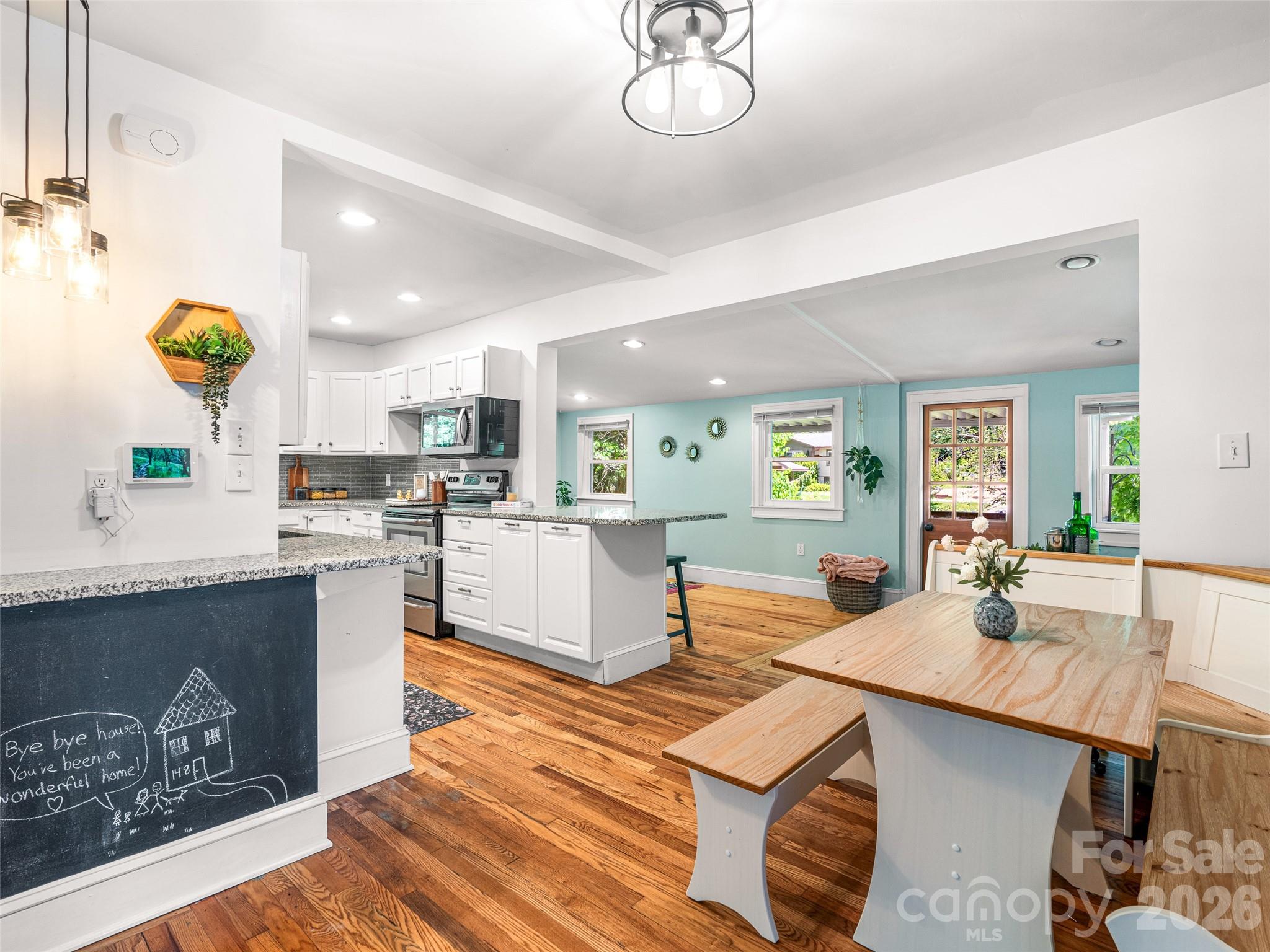 148 Sand Hill Road — Asheville