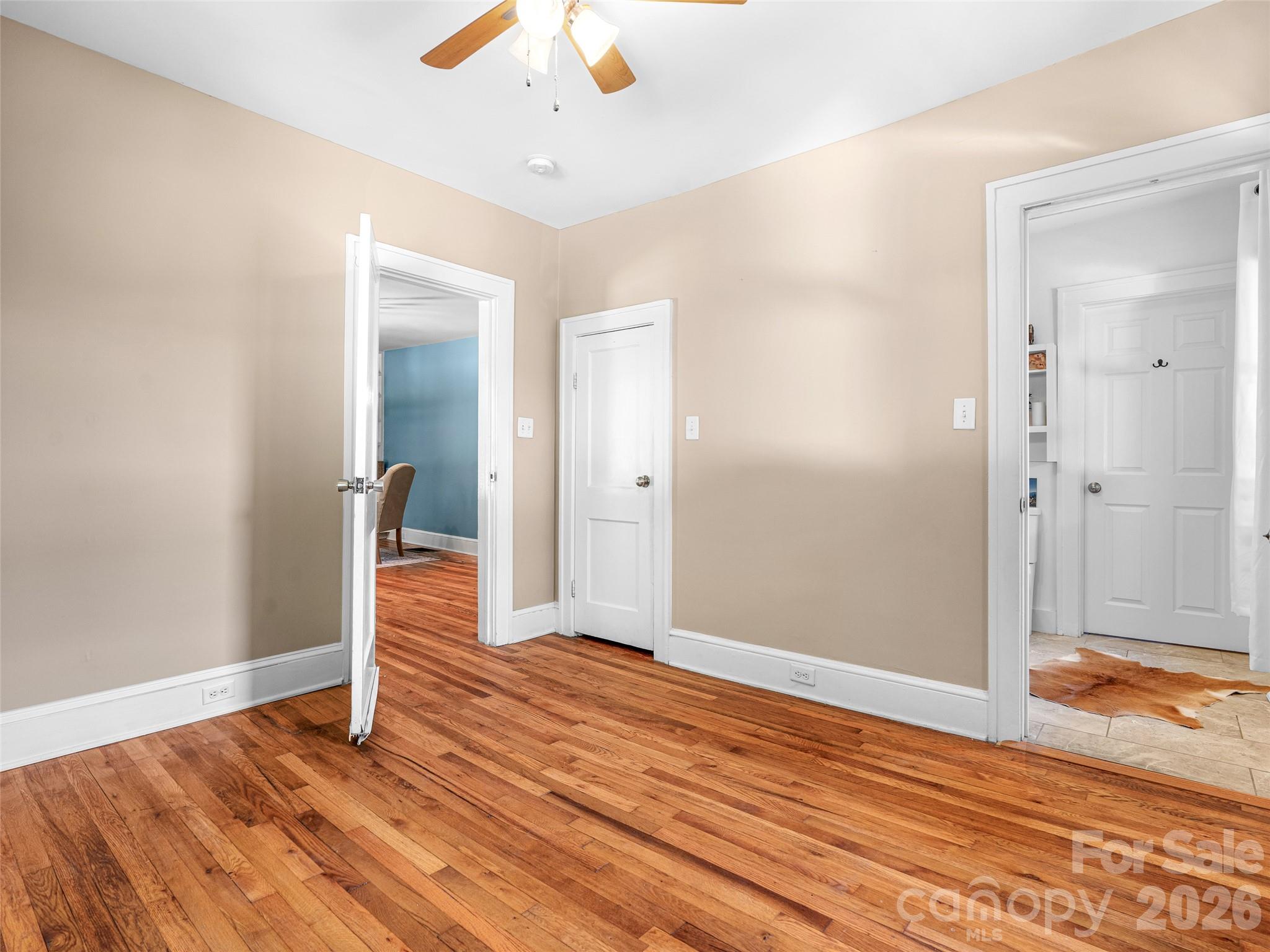 148 Sand Hill Road — Asheville