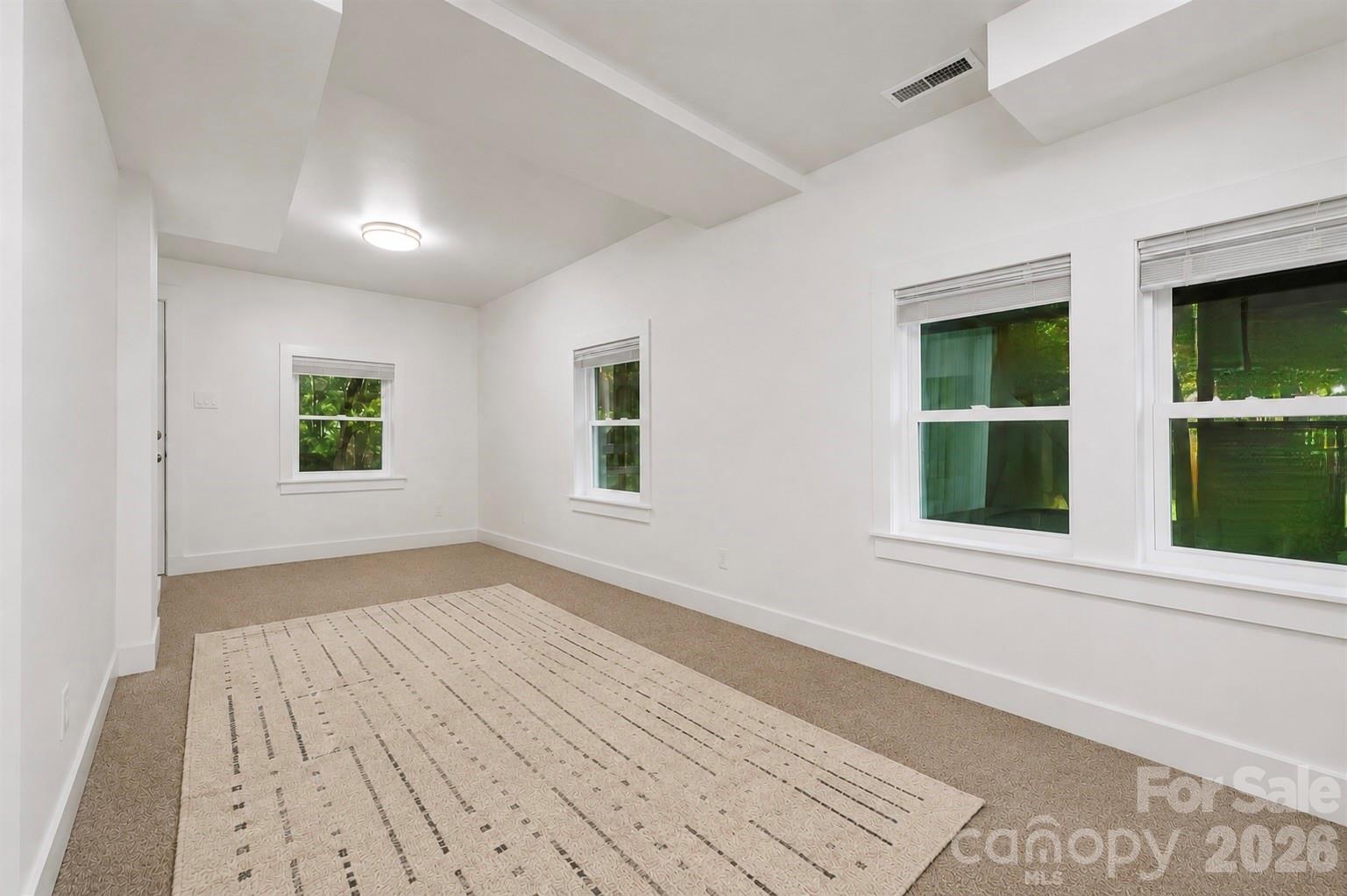 148 Sand Hill Road — Asheville