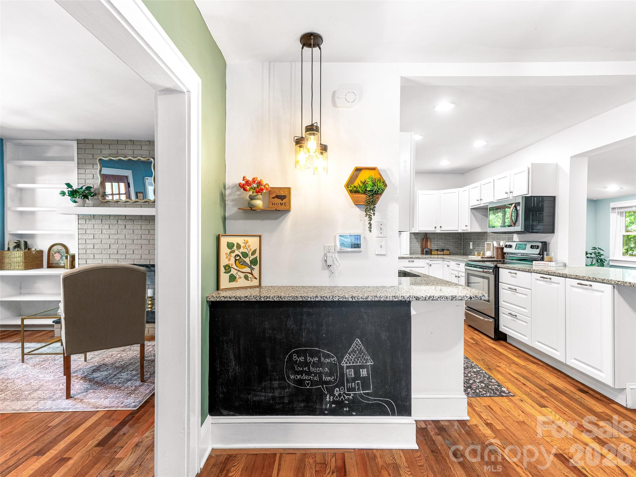 148 Sand Hill Road — Asheville