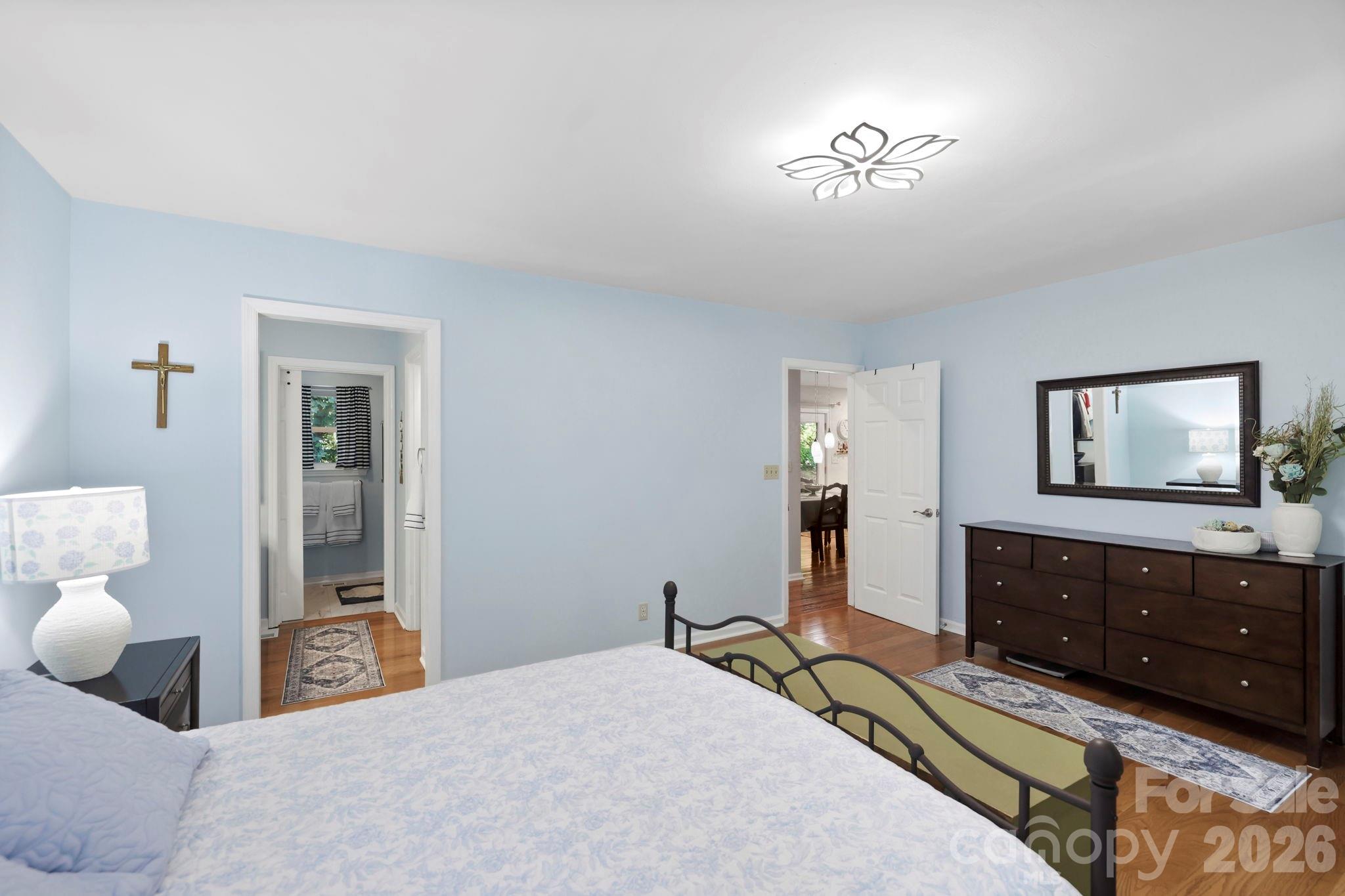 209 Mint Way — Flat Rock