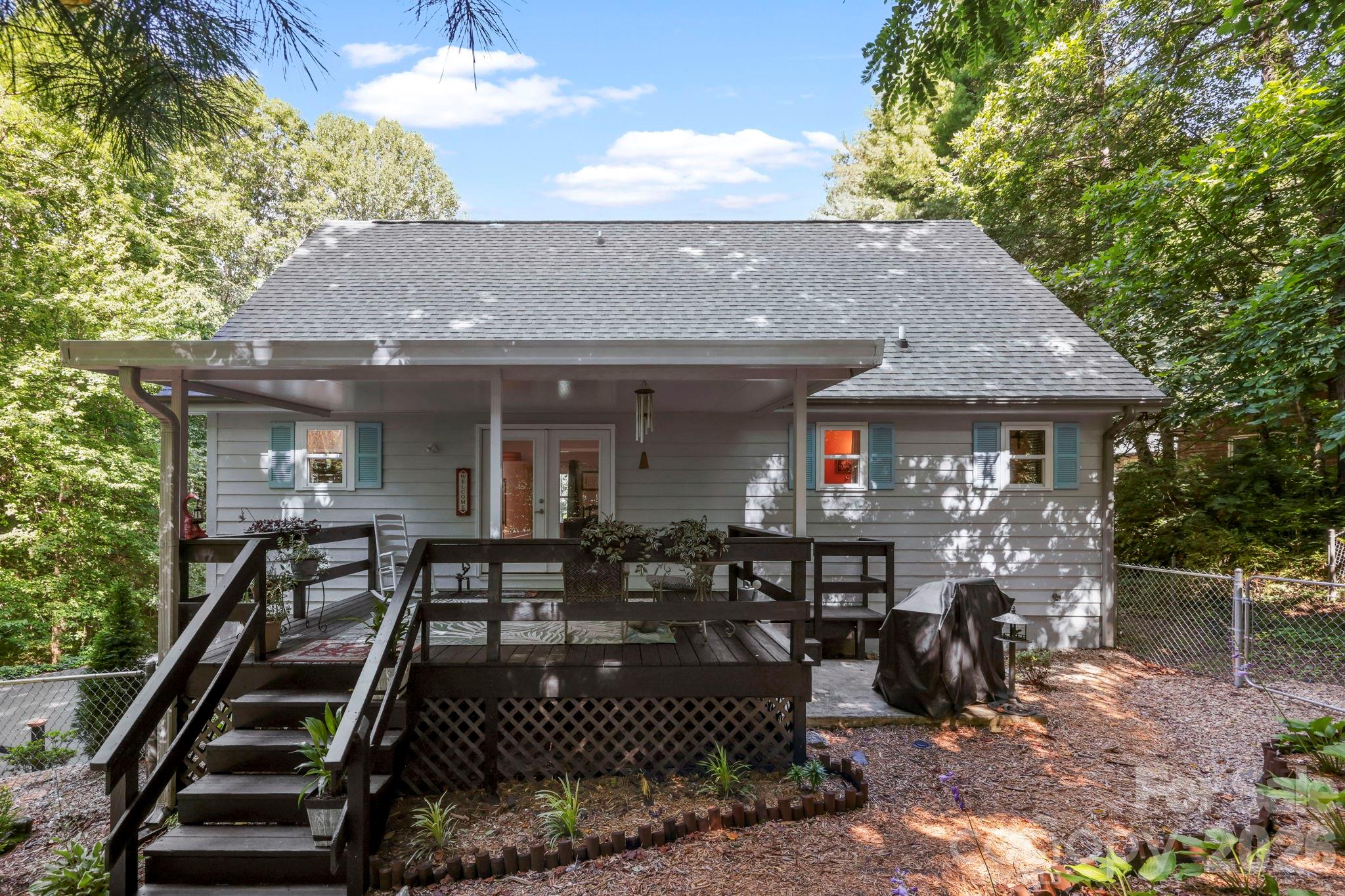 209 Mint Way — Flat Rock