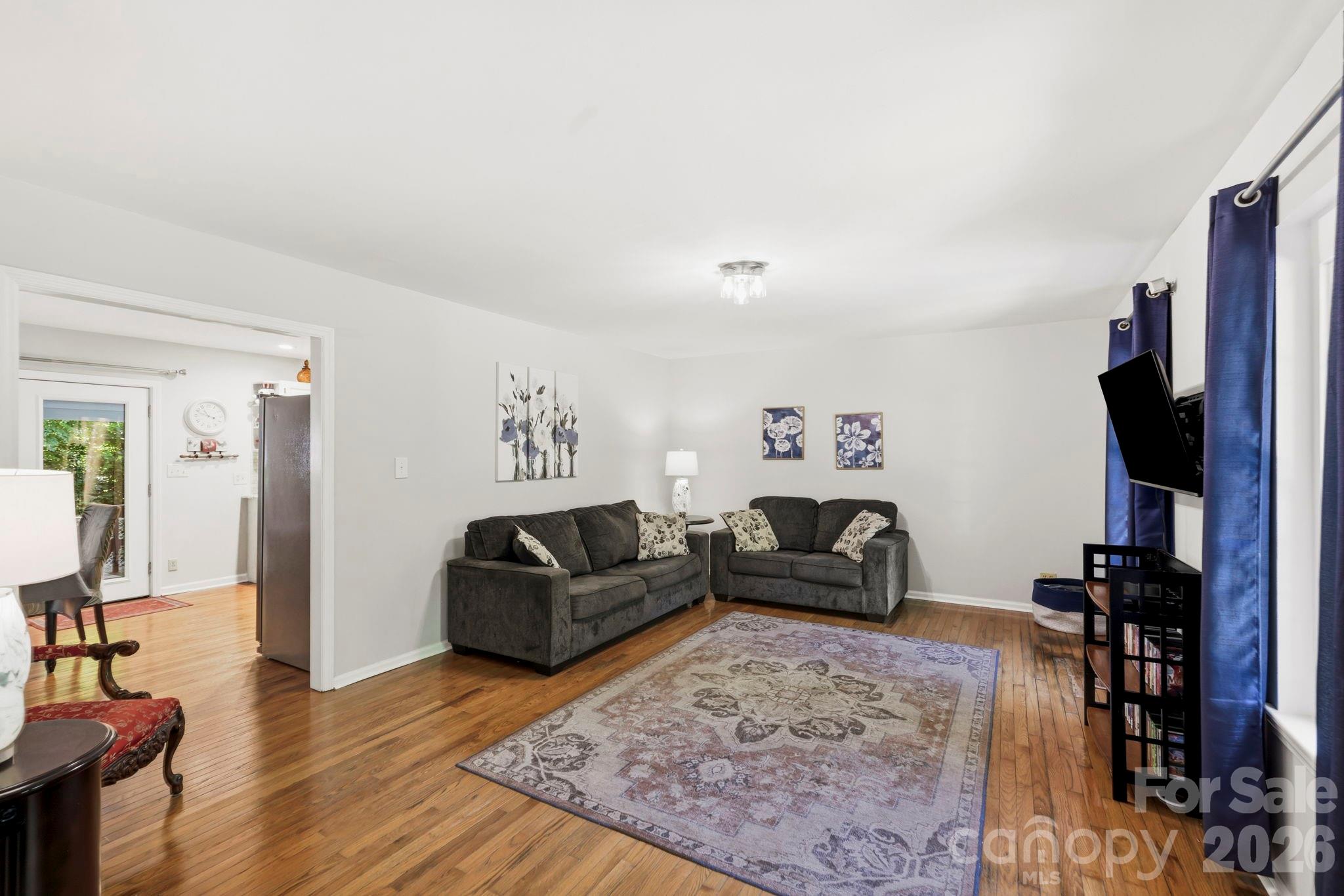 209 Mint Way — Flat Rock