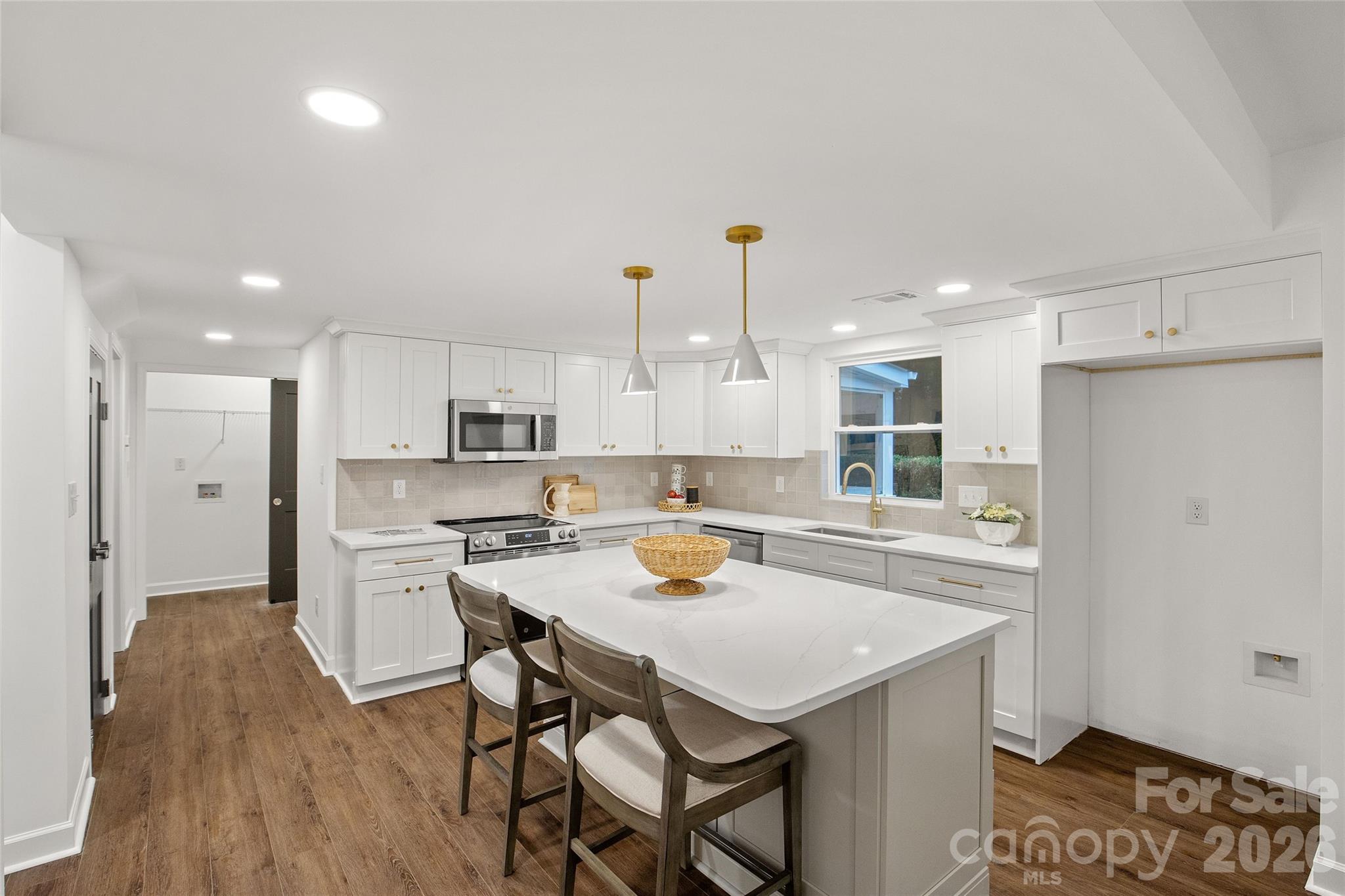 700 Tadlock Place — Matthews
