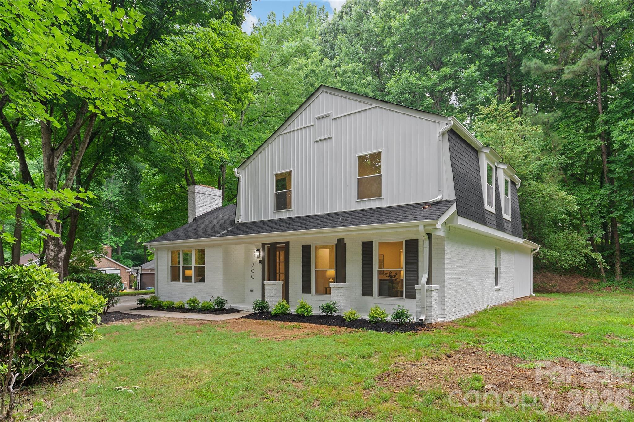 700 Tadlock Place — Matthews