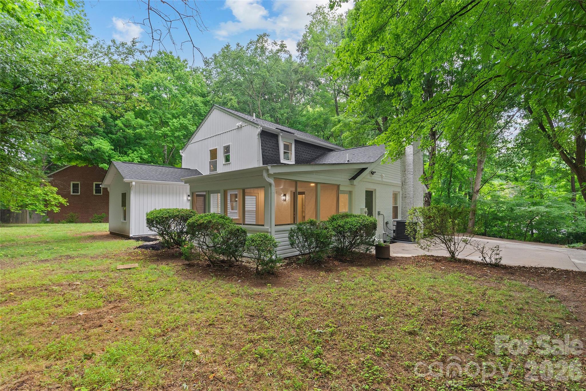 700 Tadlock Place — Matthews