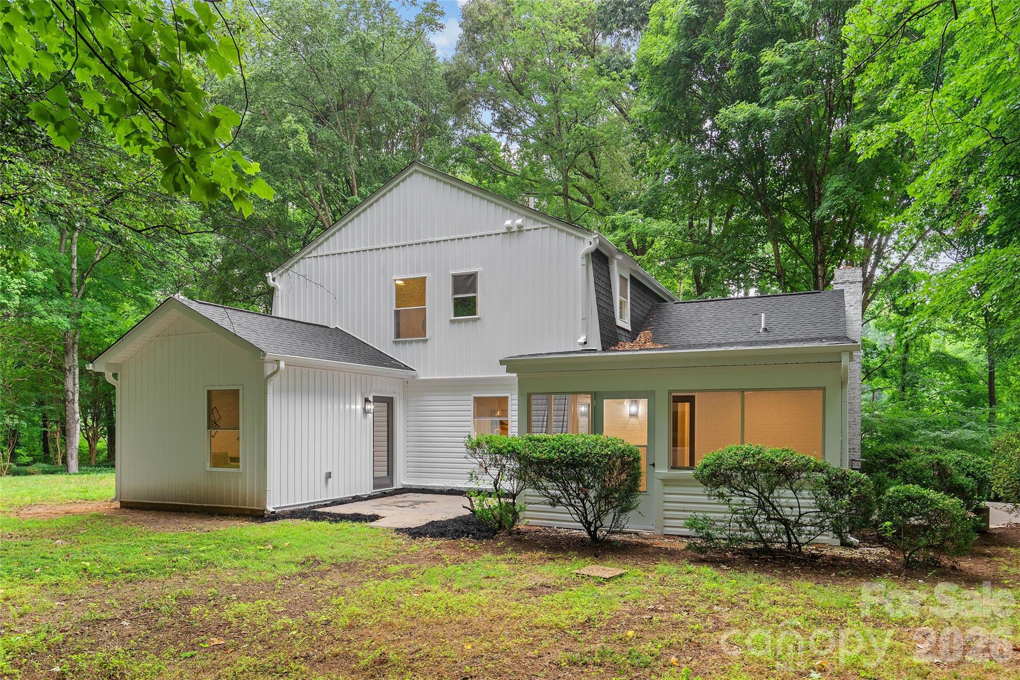 700 Tadlock Place — Matthews