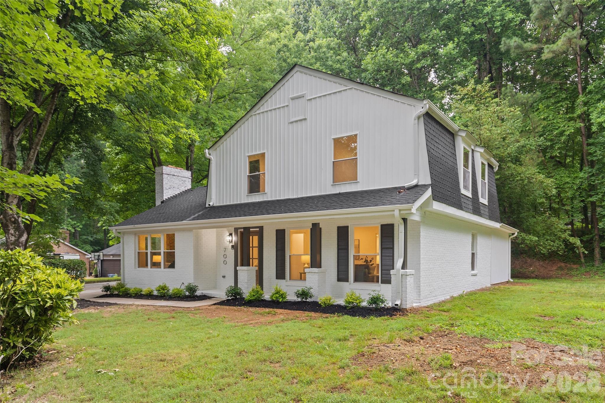 700 Tadlock Place — Matthews