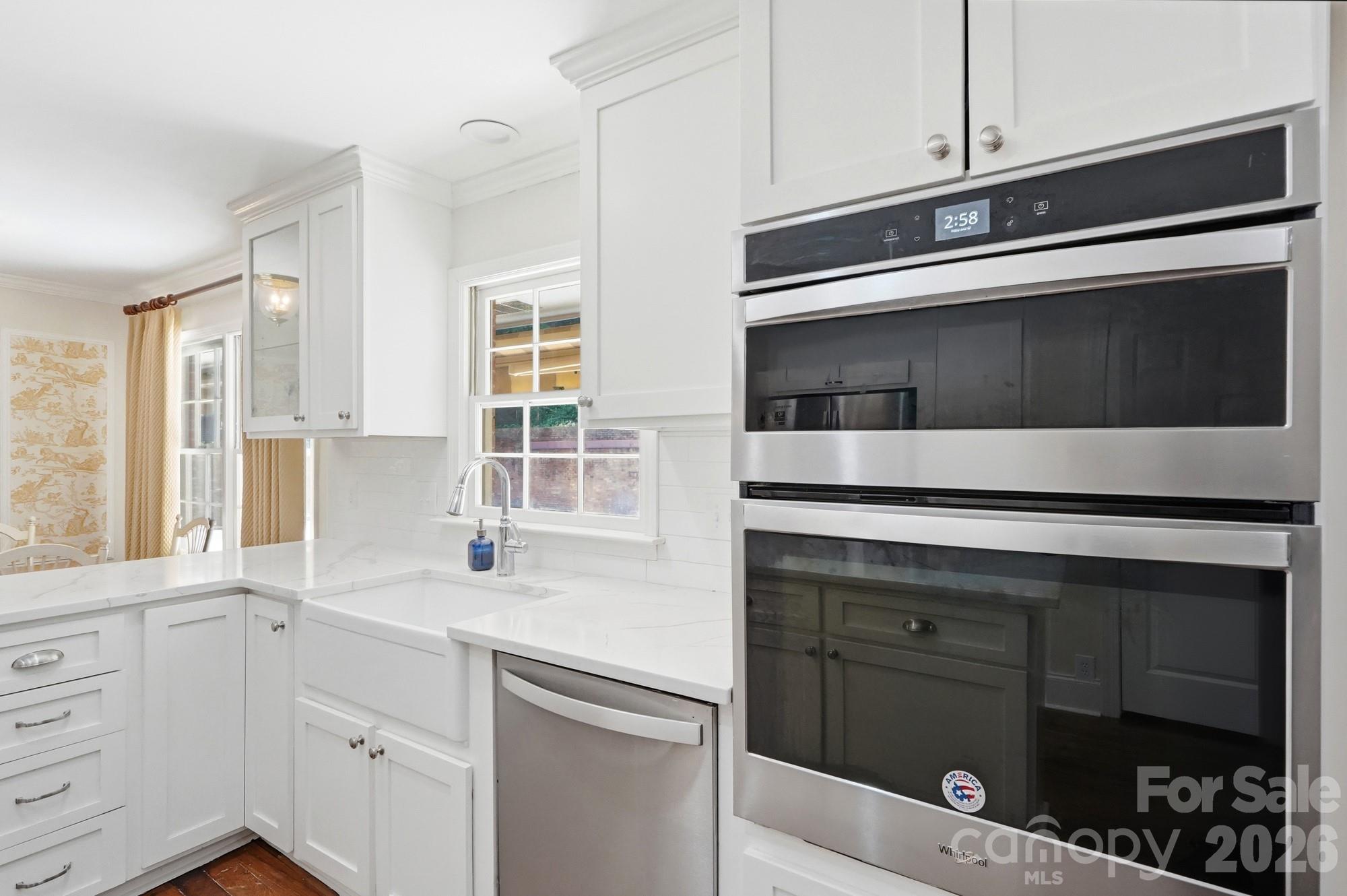 185 Hillcrest Avenue SE — Concord