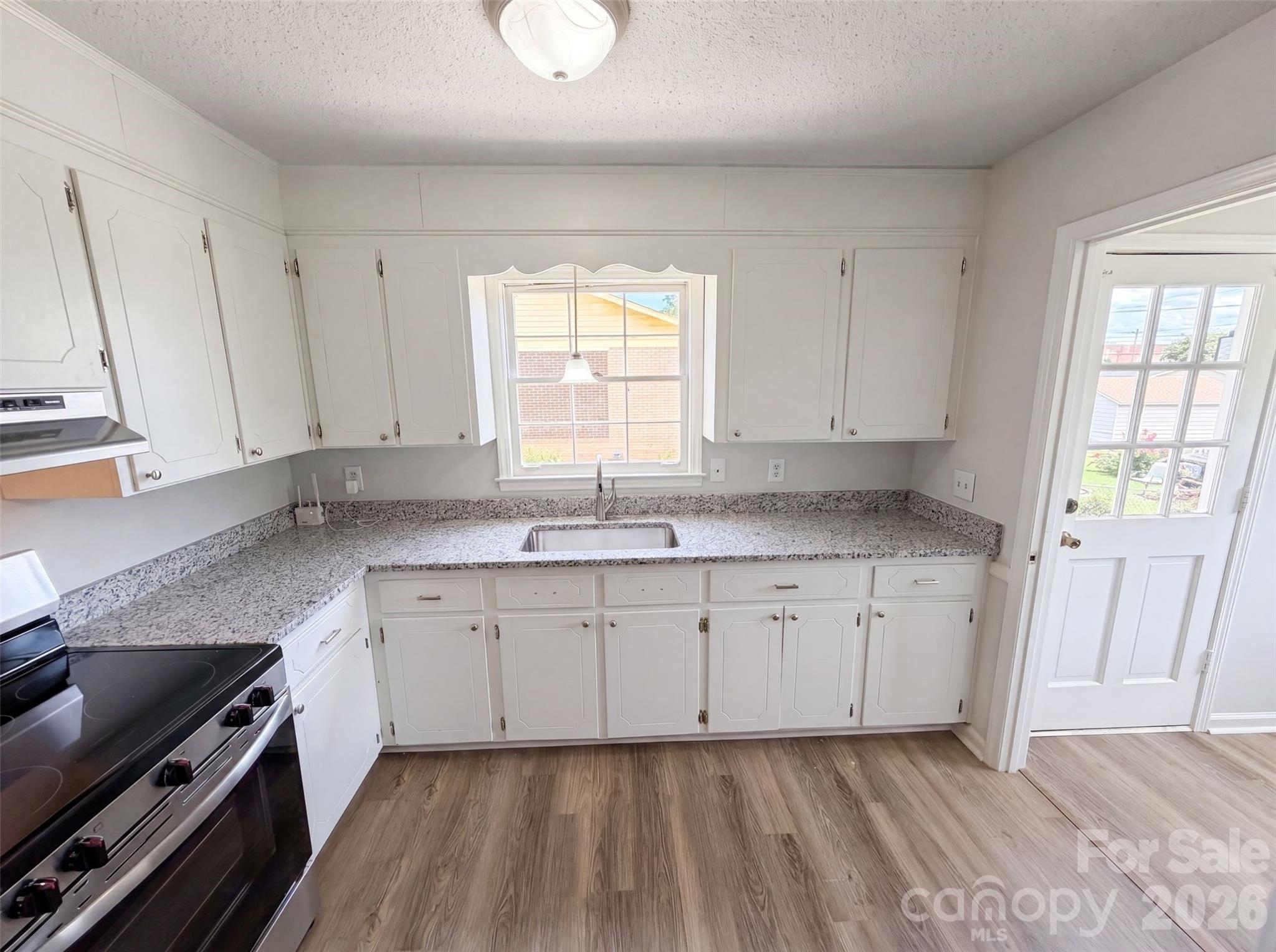2039 Artwood Lane — Charlotte