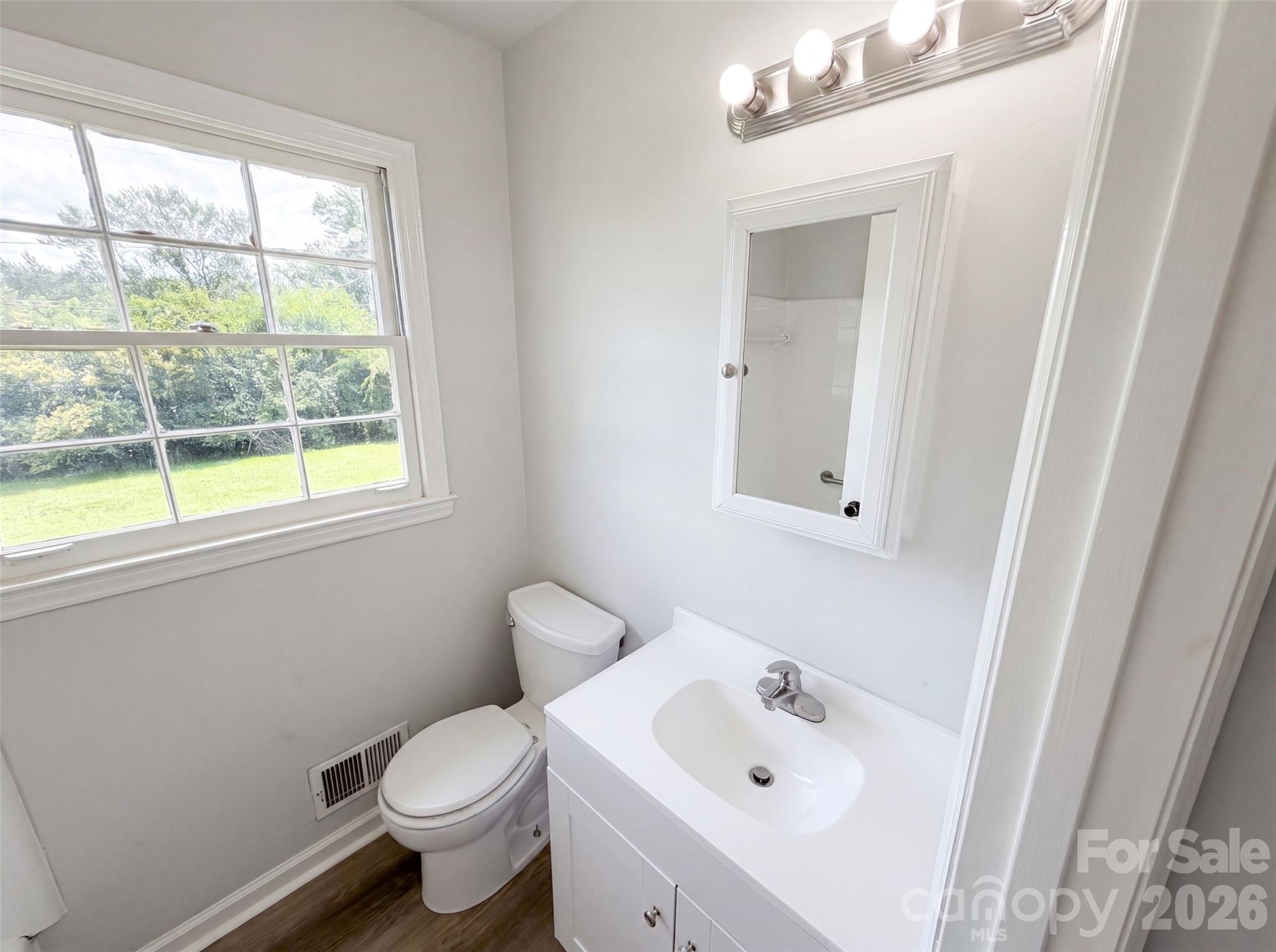 2039 Artwood Lane — Charlotte