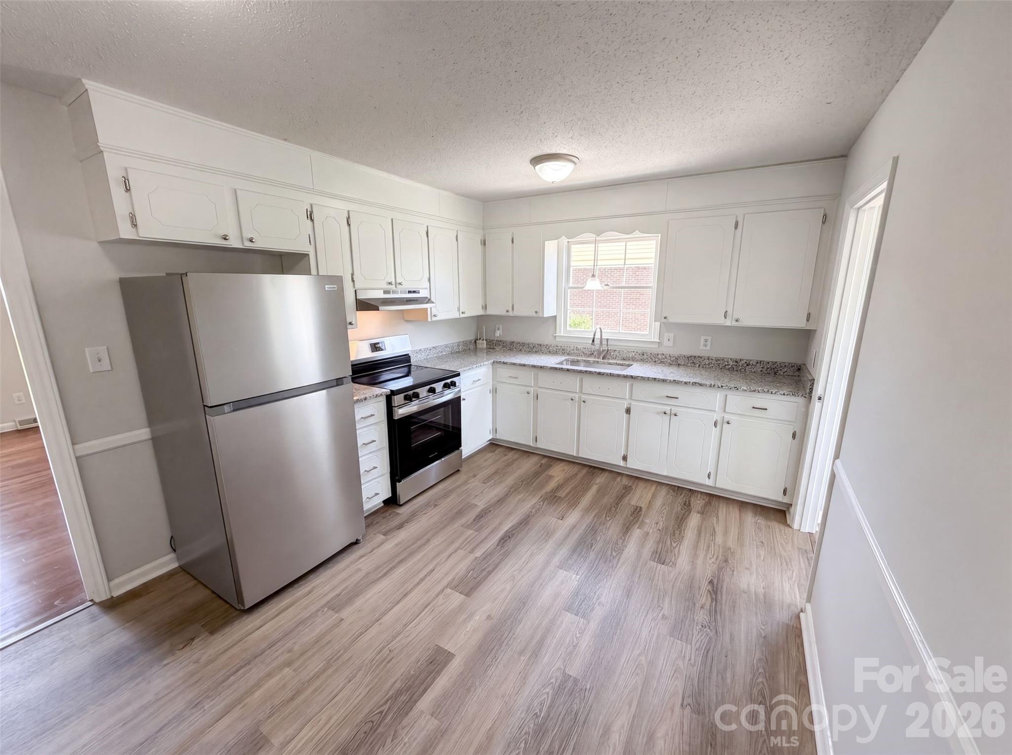 2039 Artwood Lane — Charlotte