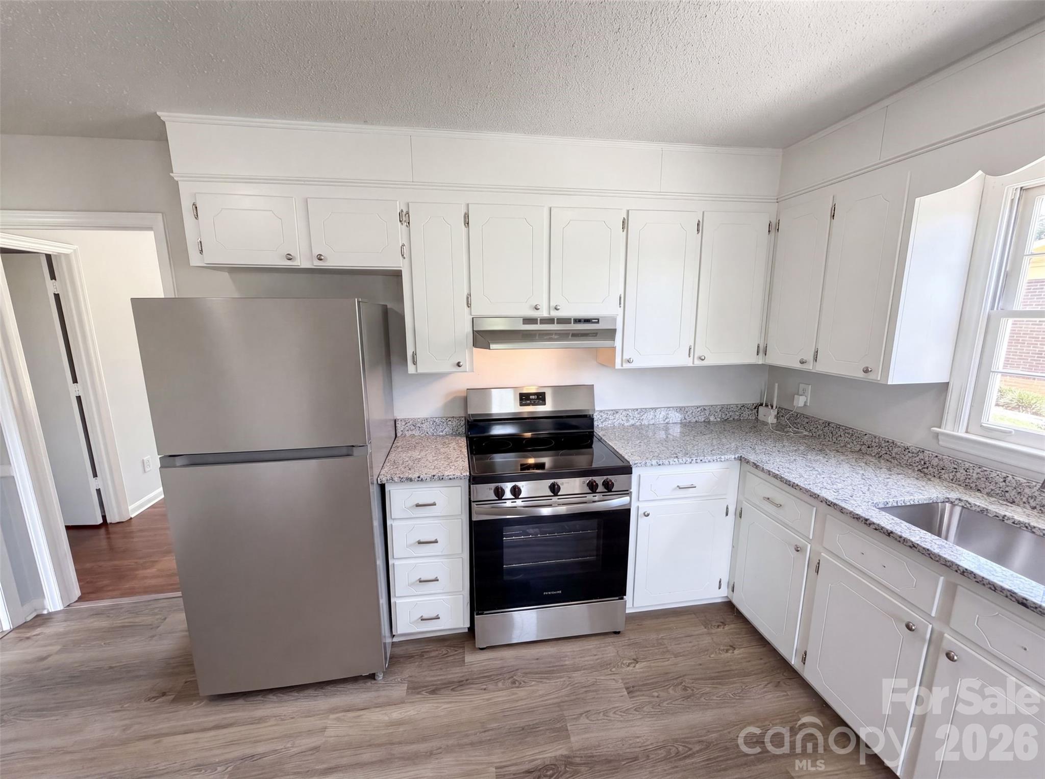 2039 Artwood Lane — Charlotte