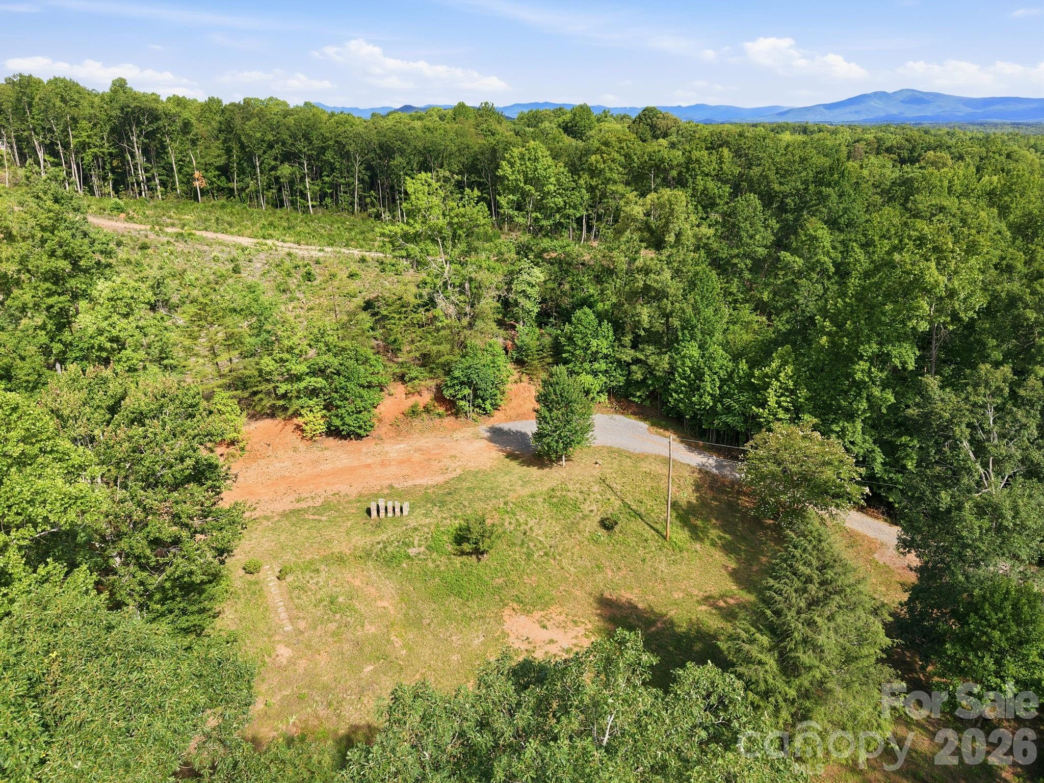 187 Wheeler Drive — Nebo