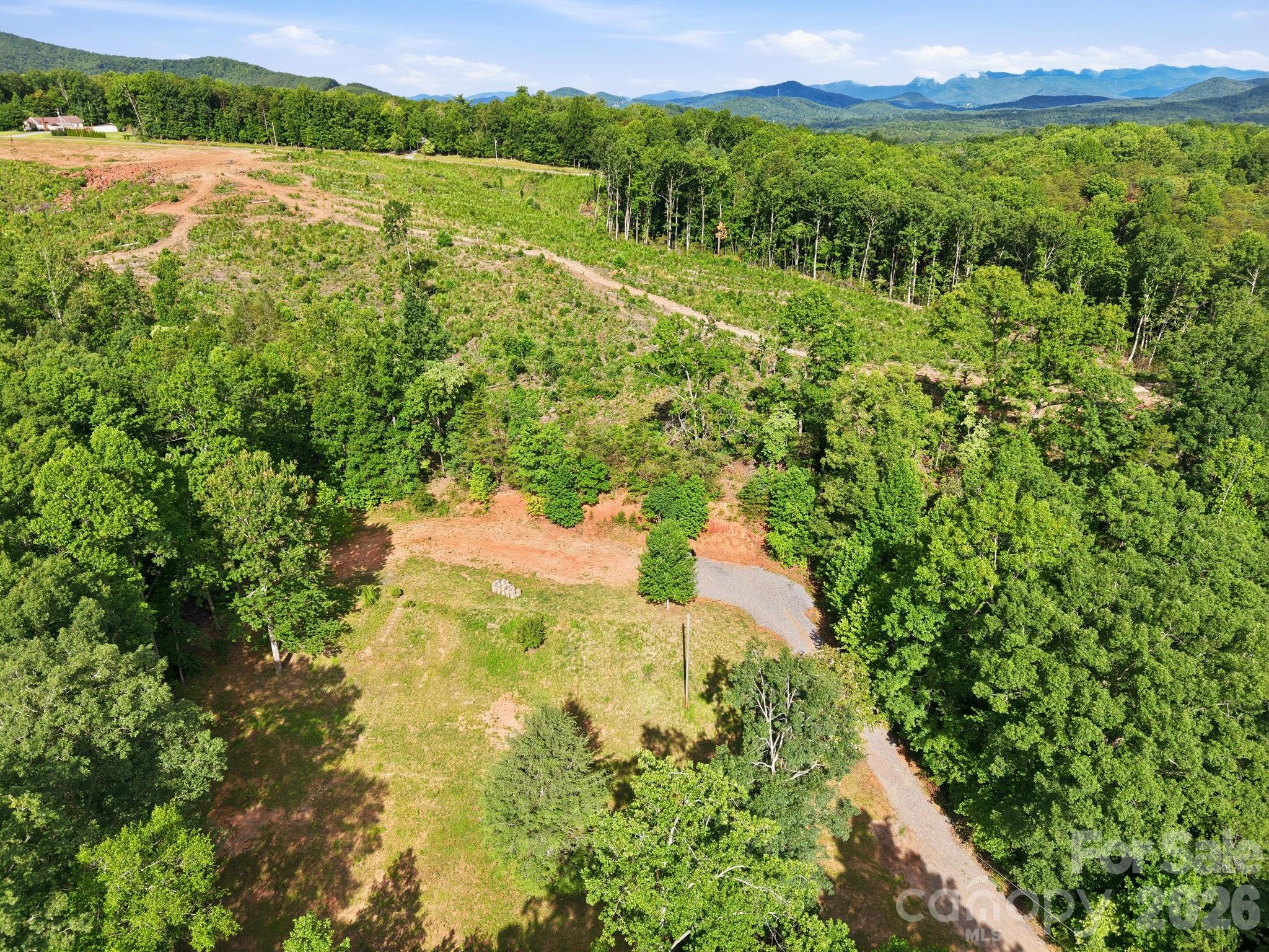 187 Wheeler Drive — Nebo