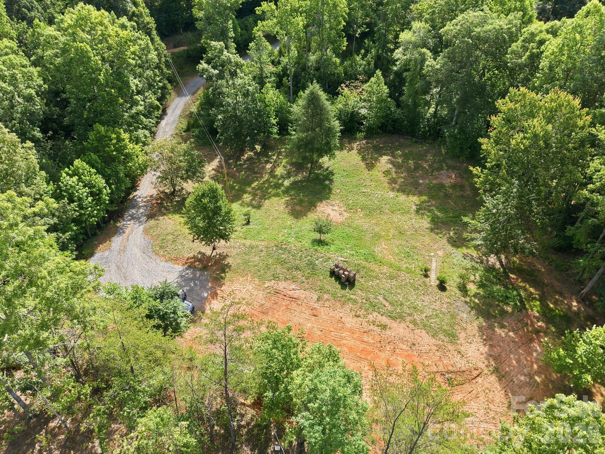 187 Wheeler Drive — Nebo