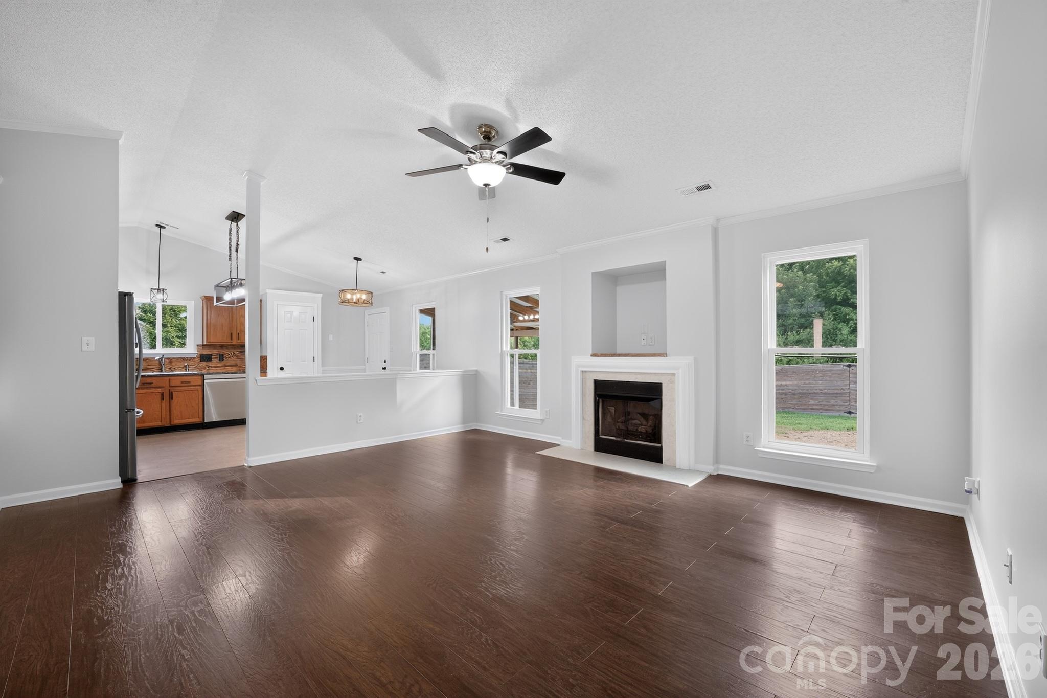 4883 Renfrew Drive — Concord
