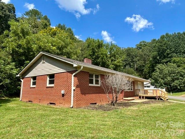 169 Double Island Road — Burnsville