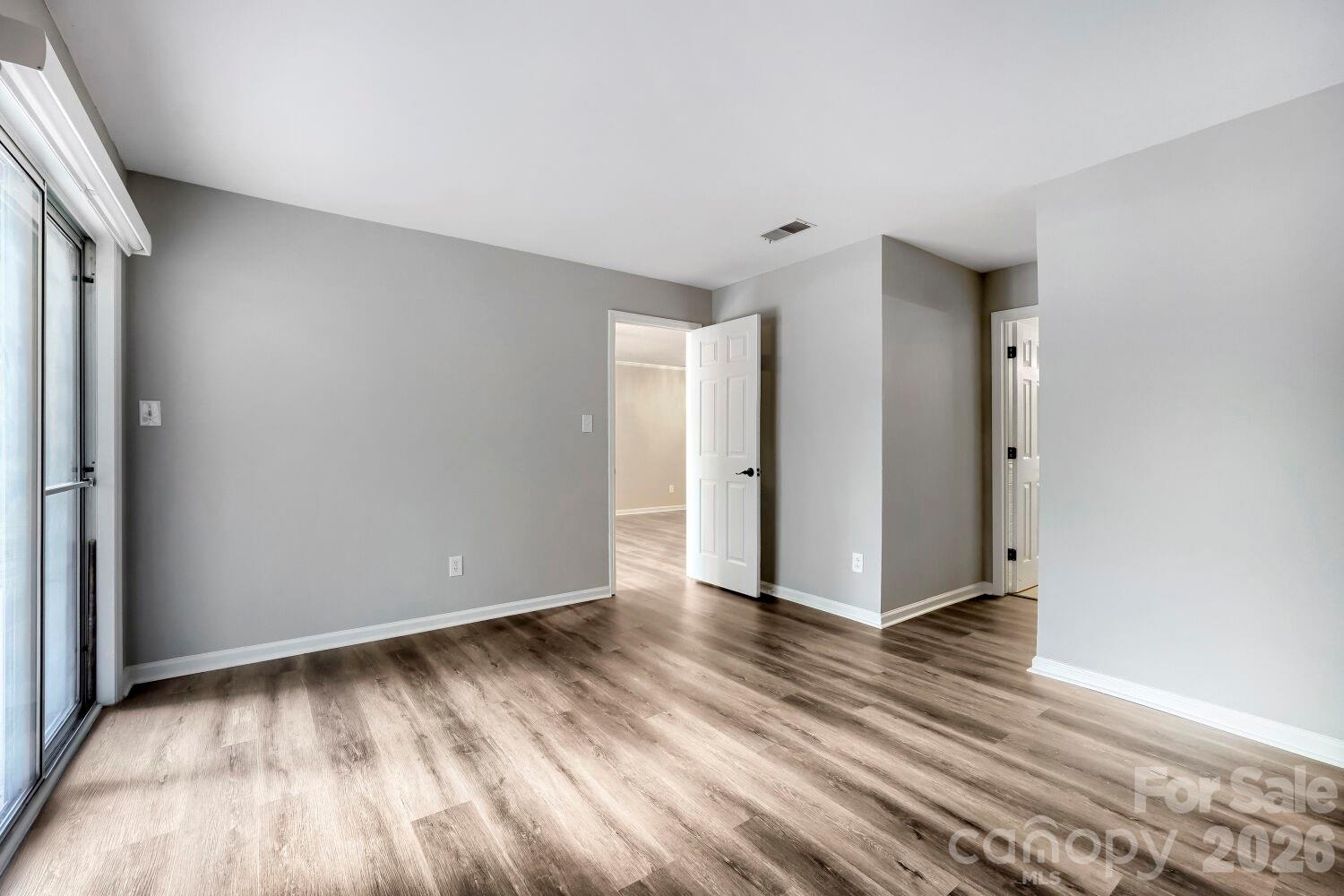 2520 Stradbrook Drive — Charlotte
