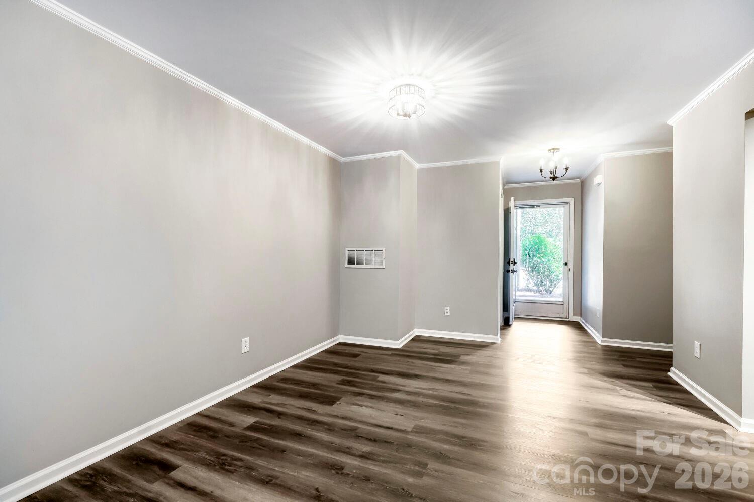 2520 Stradbrook Drive — Charlotte