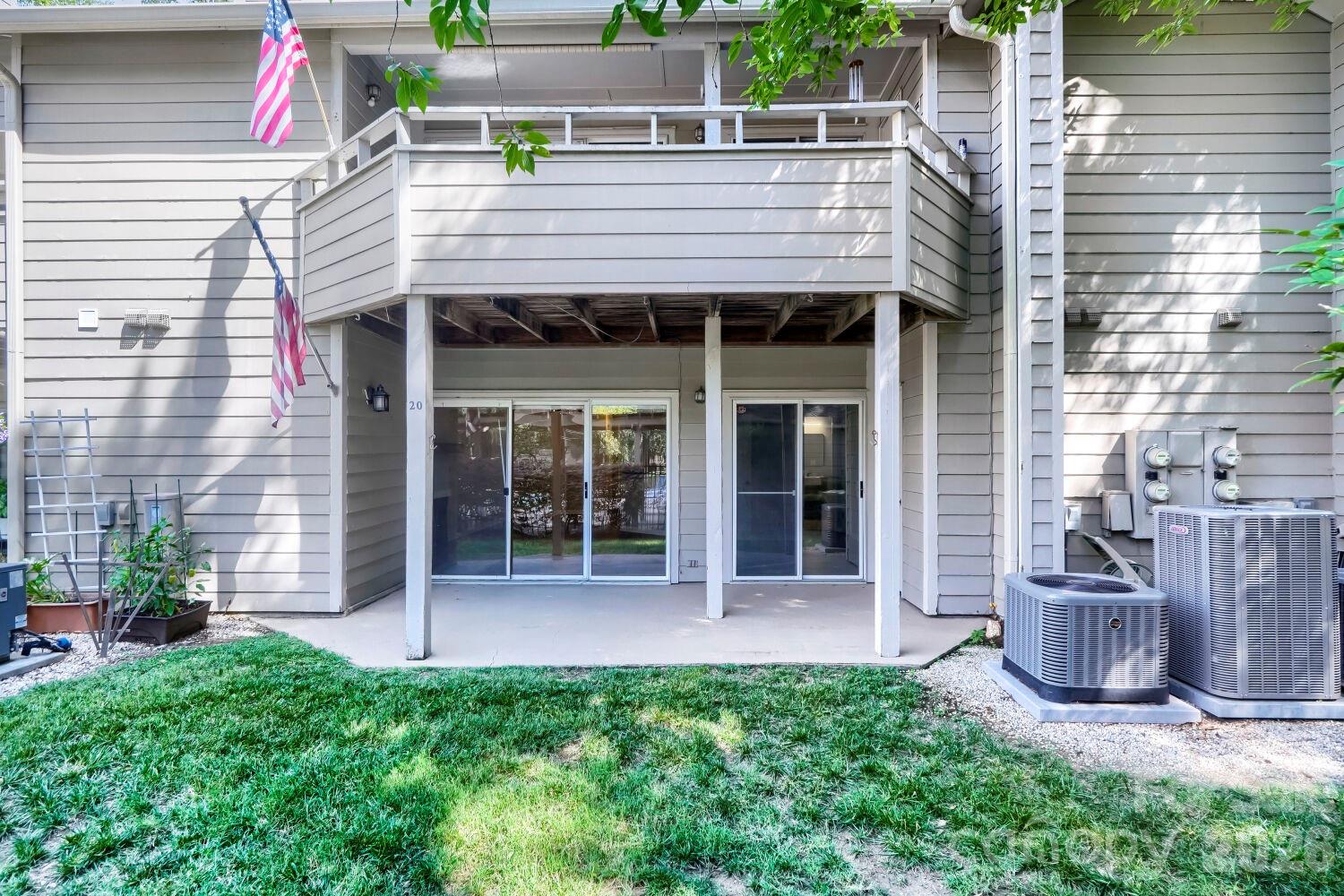 2520 Stradbrook Drive — Charlotte