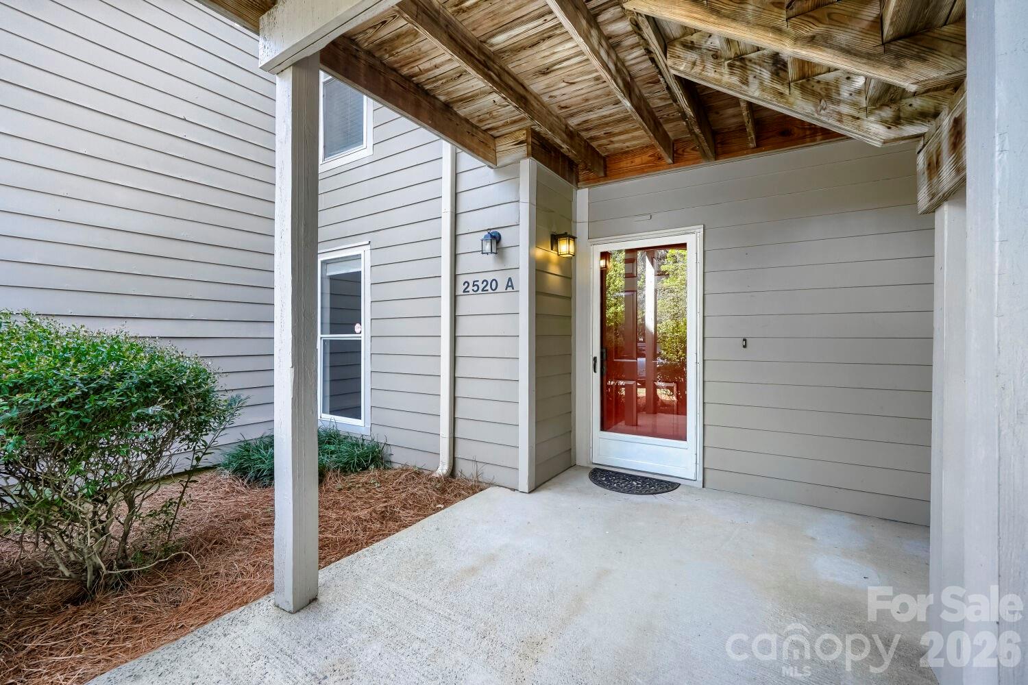 2520 Stradbrook Drive — Charlotte