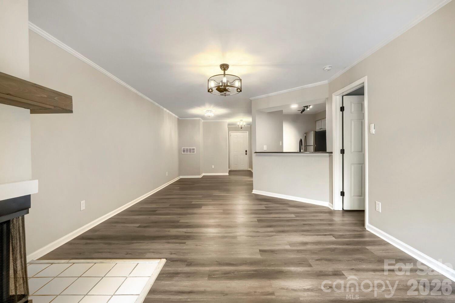 2520 Stradbrook Drive — Charlotte