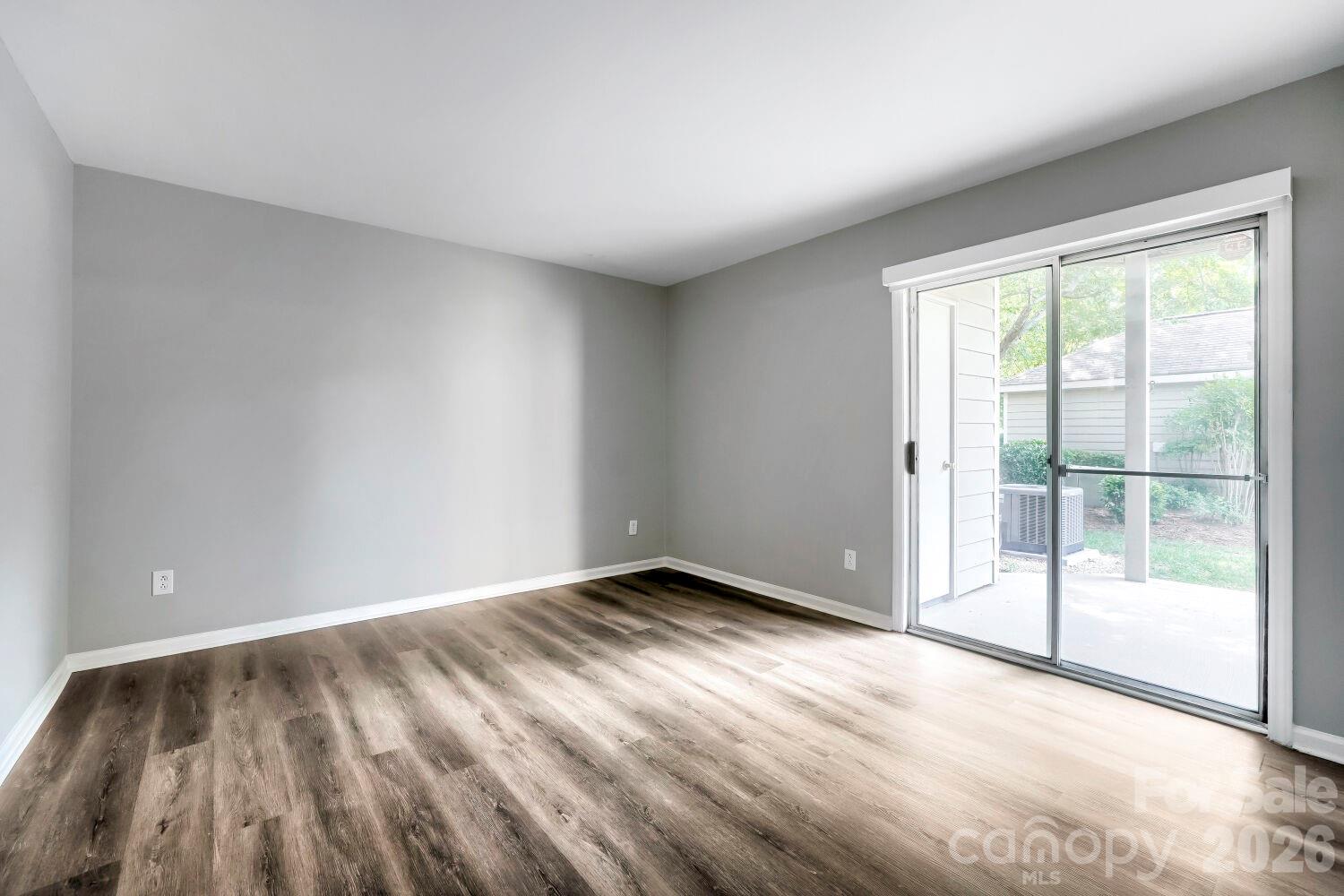 2520 Stradbrook Drive — Charlotte