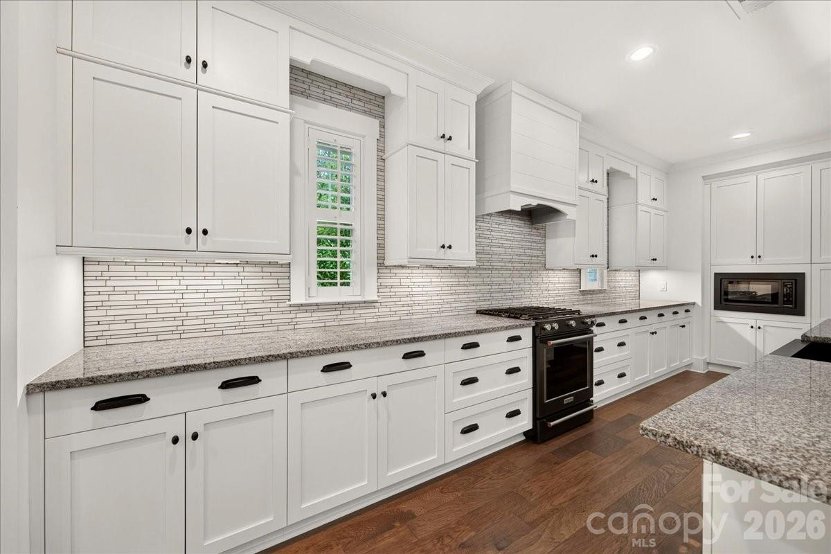 3142 Sherman Drive — Lancaster
