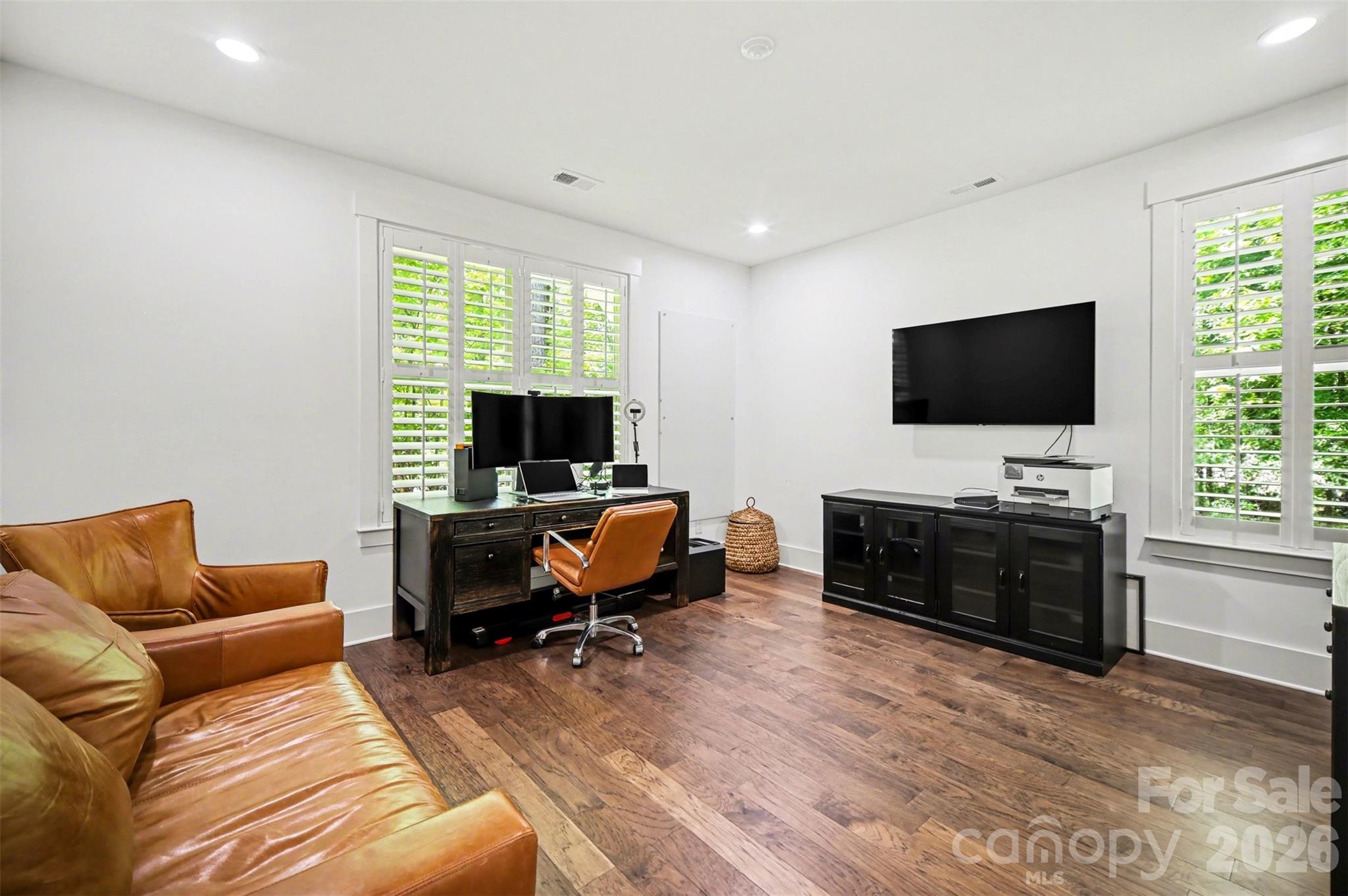 3142 Sherman Drive — Lancaster
