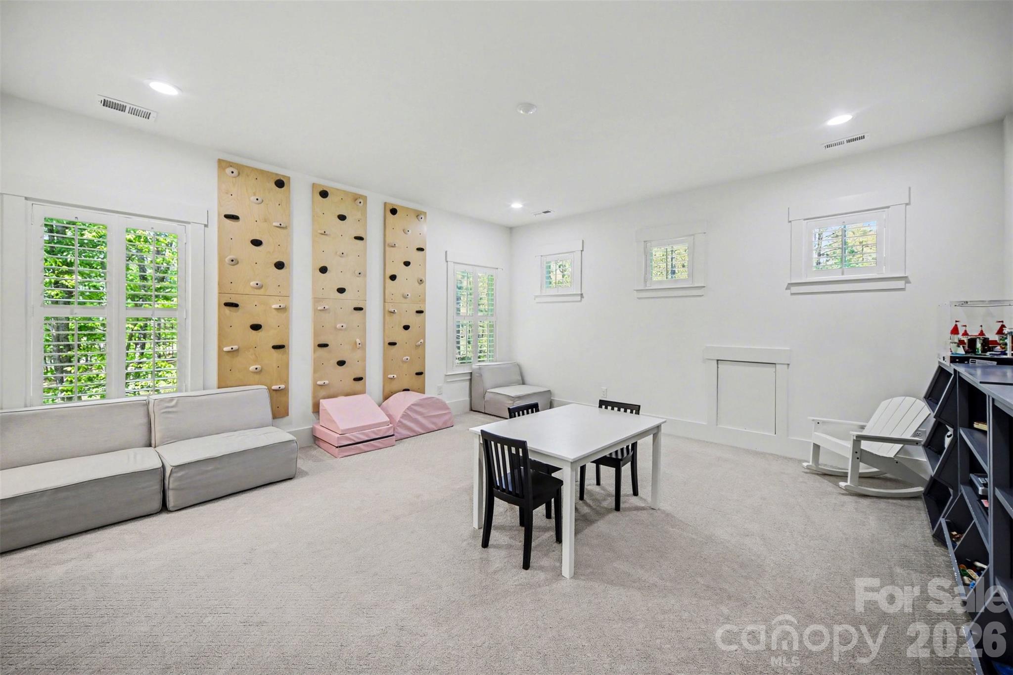 3142 Sherman Drive — Lancaster