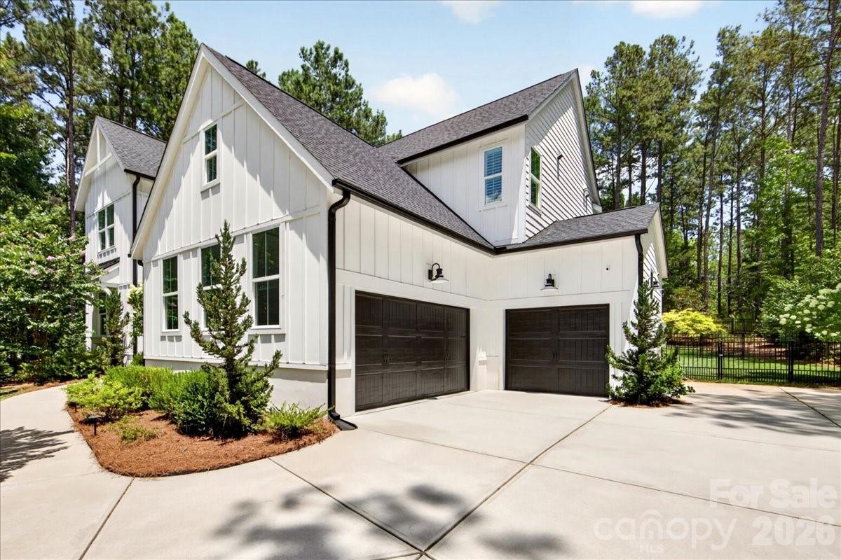 3142 Sherman Drive — Lancaster