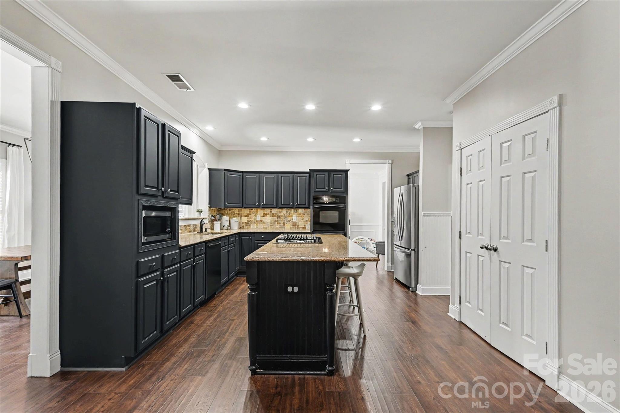 2442 Smith Cove Road — Denver